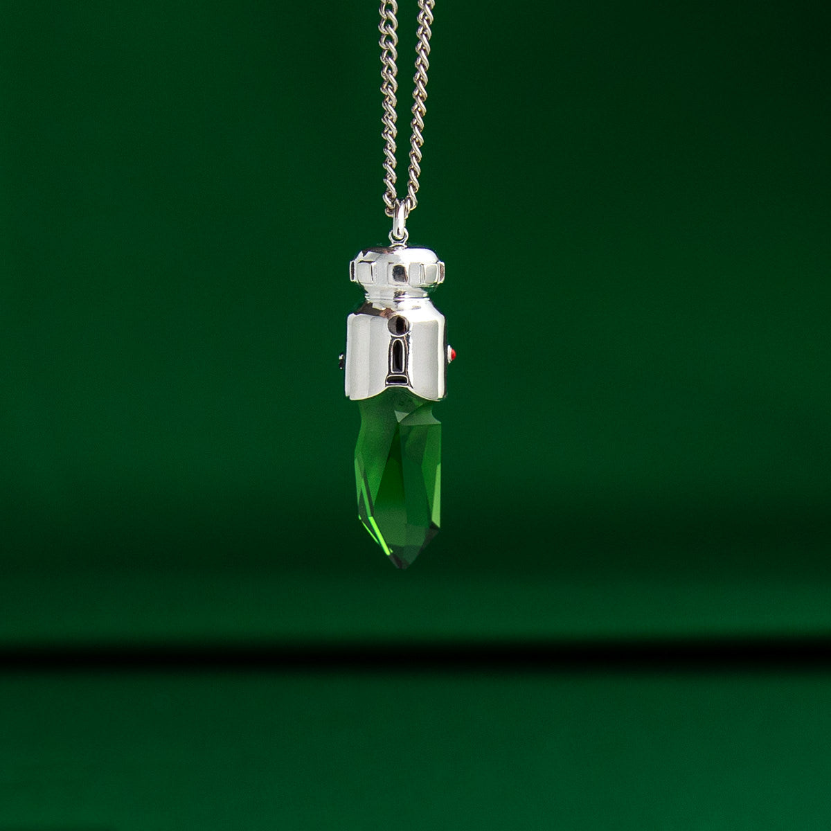 Star Wars X RockLove Padawan Ahsoka Tano Green Kyber Crystal Necklace