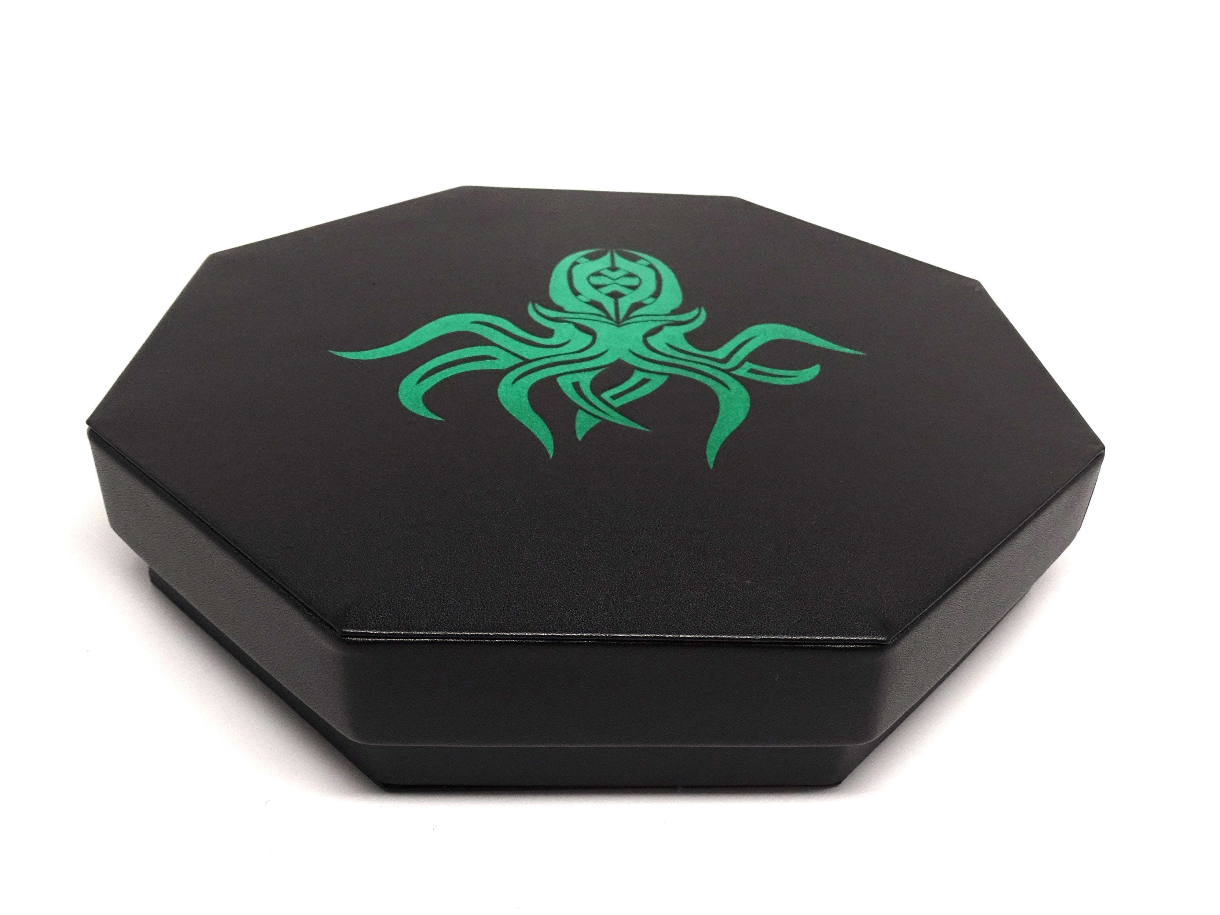 (Pre-Order) Green Cthulhu Dice Tray With Dice Staging Area and Lid