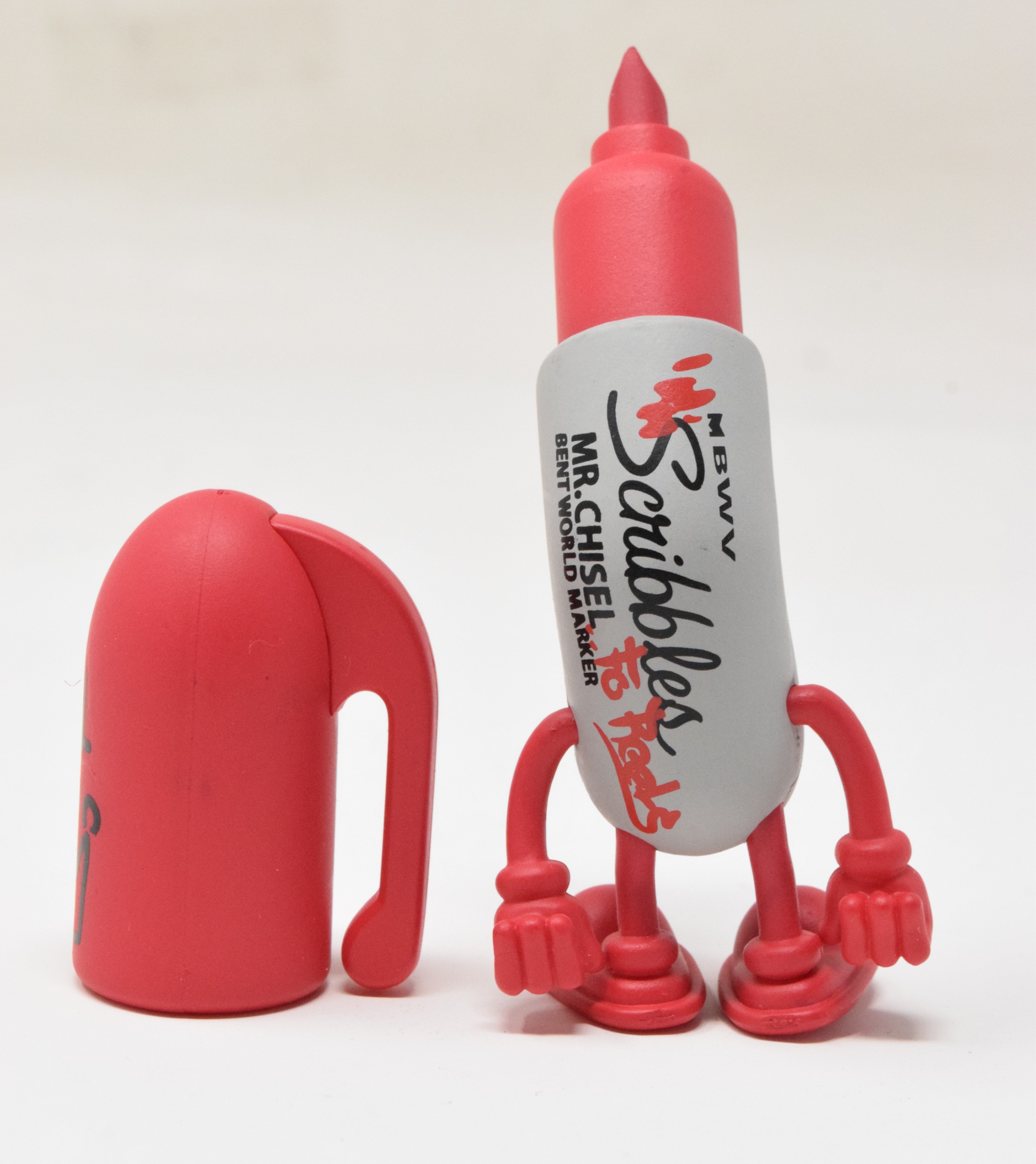 Kidrobot Bentworld Vandals Mad Mr Chisel Used Vinyl Figure Spray Paint