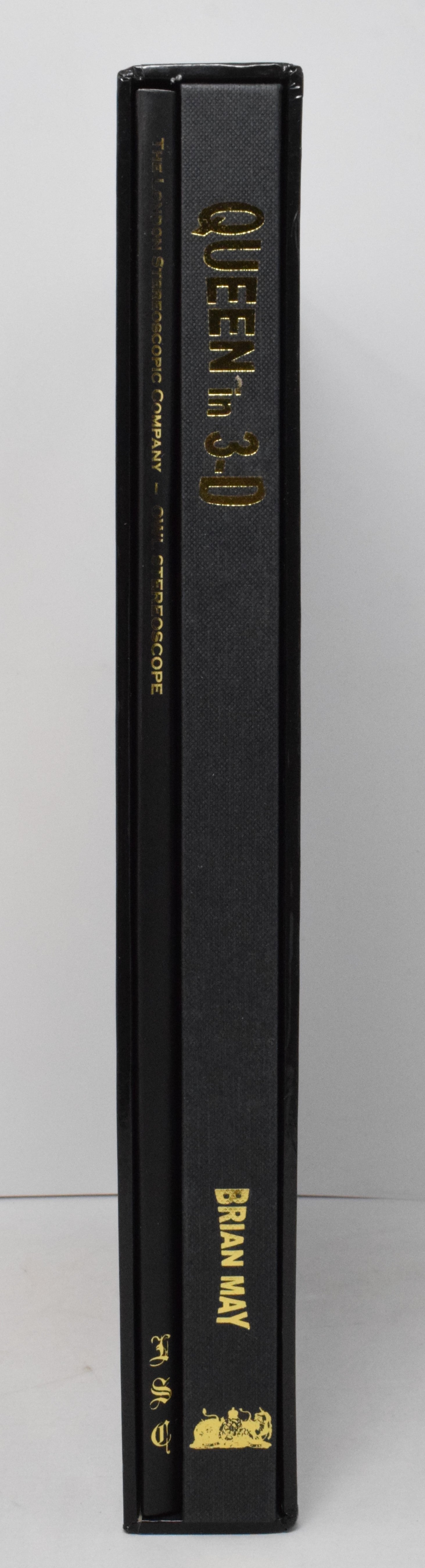 Queen In 3-D A Photographic Biography HC Slipcase SIGNED Brian May