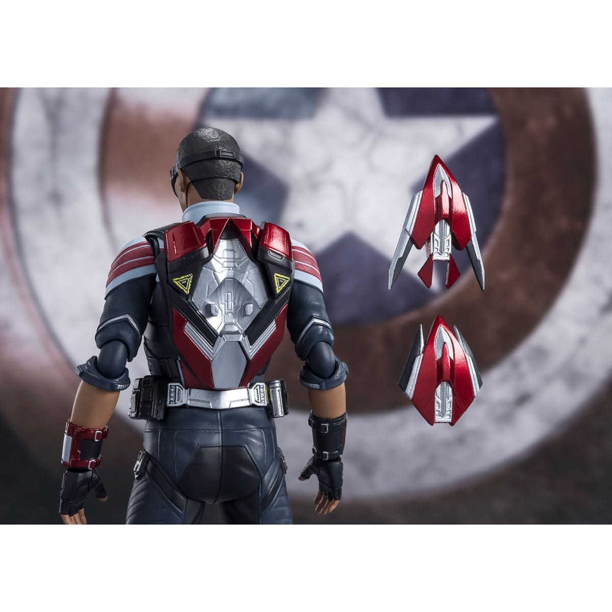 Marvel™ Falcon - The Falcon & The Winter Soldier S.H.Figuarts - 6"