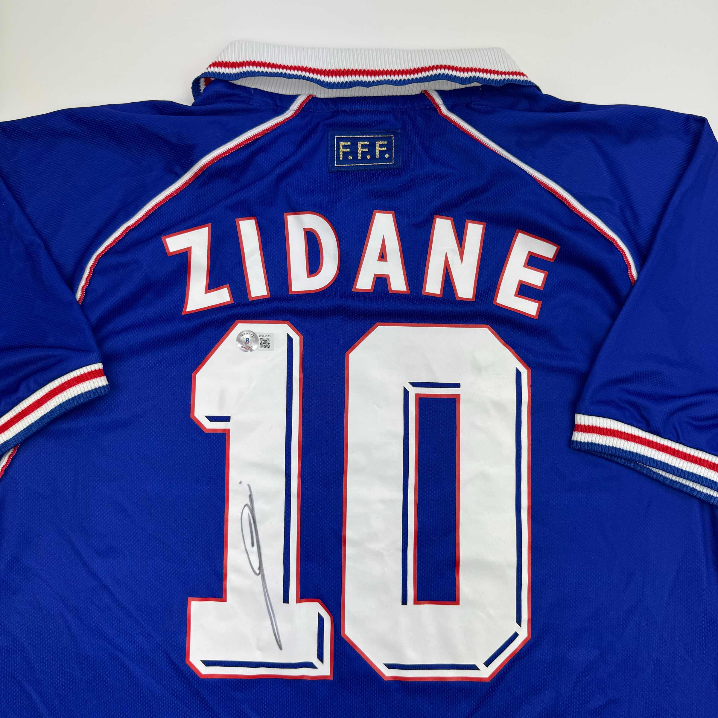 Autographed/Signed Zinedine Zidane France French National Team Blue Soccer Jersey Beckett BAS COA