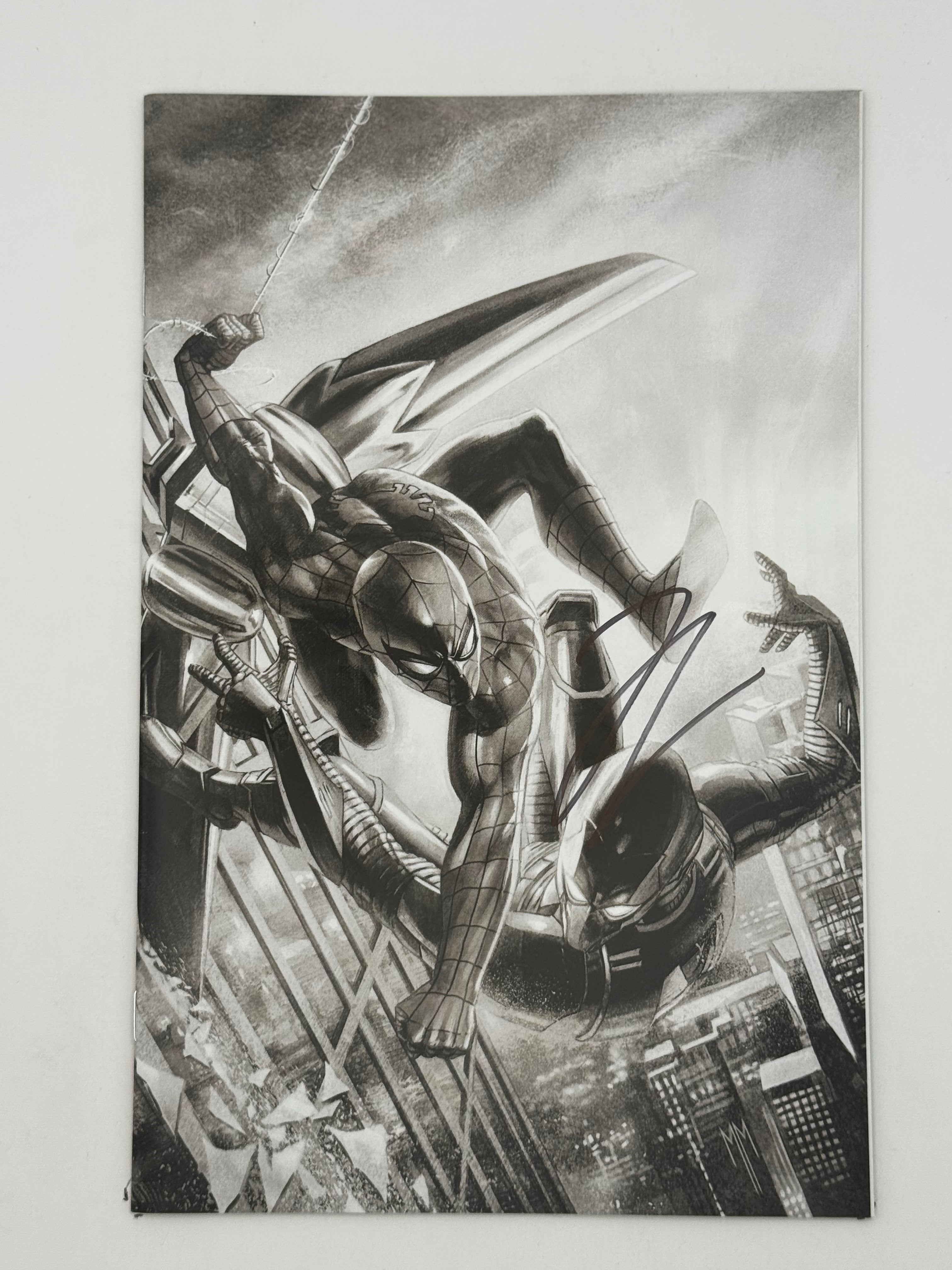 Signed by Hickman] Ultimate Spider-Man #1 B&W CON VIRGIN Unknown Comi