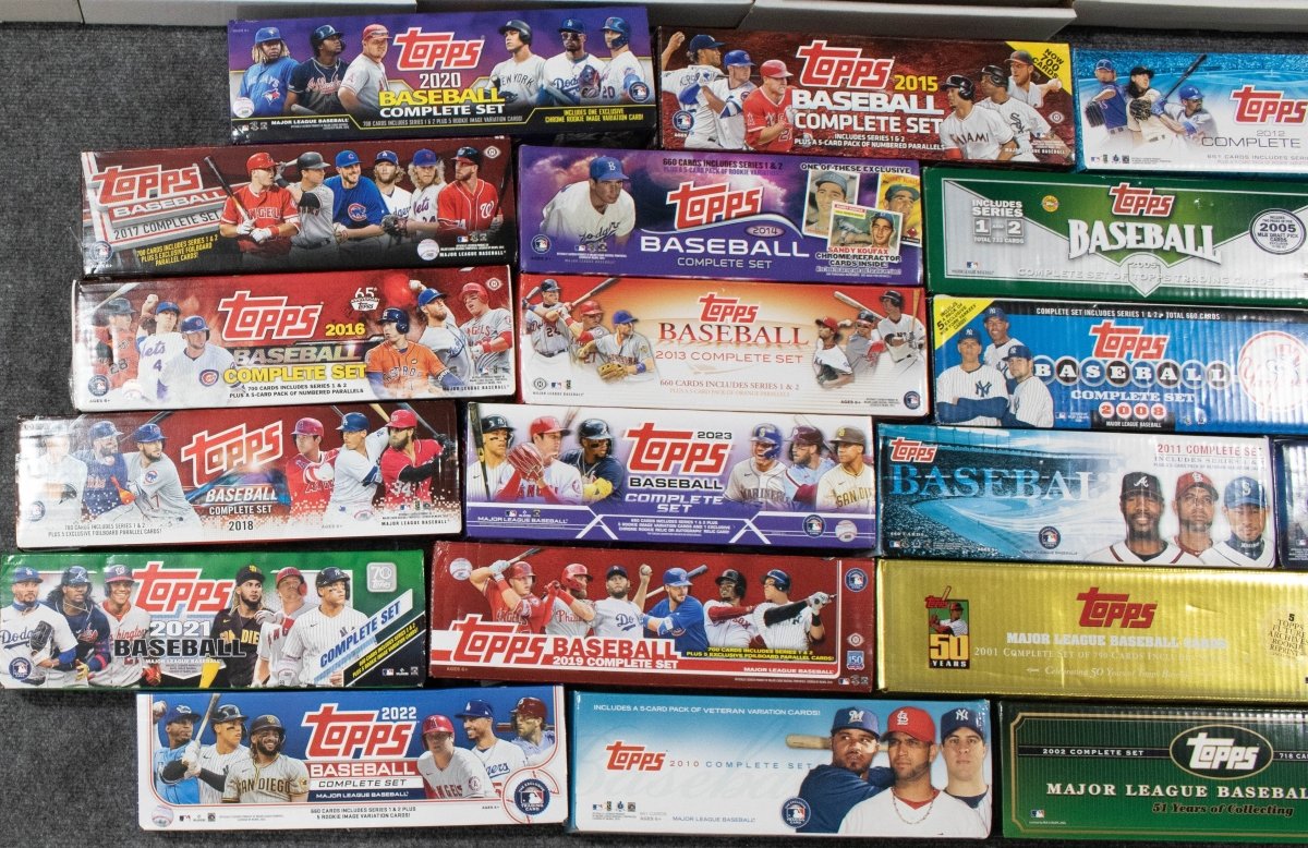 1981-2023 Topps Baseball Set Break – 40+ Cards per Pack! + (1) 1960’s Topps Card!