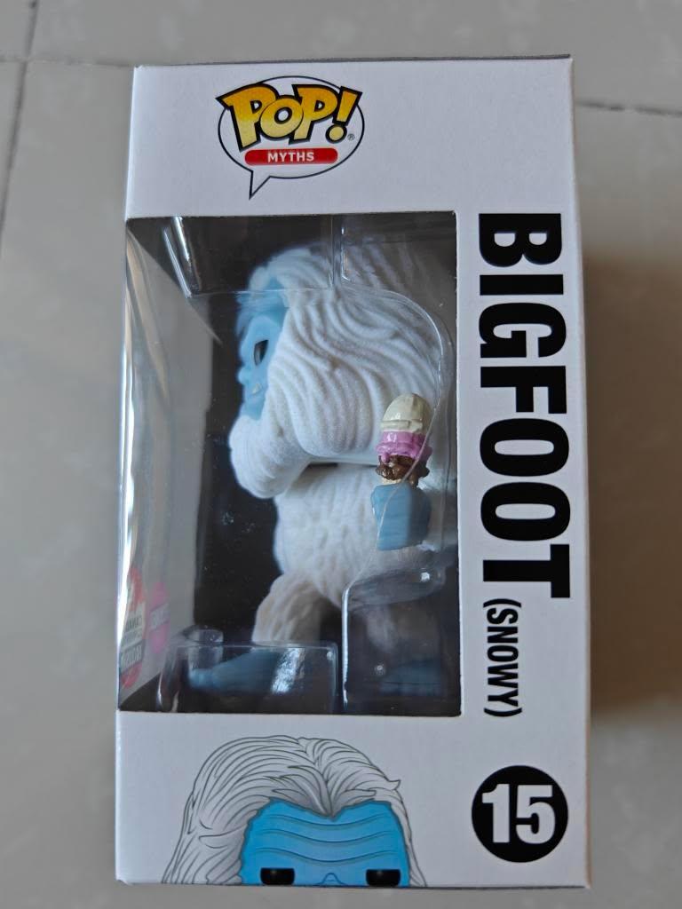 Bigfoot (Snowy) (Flocked) Canadian Convention Exclusive - Funko-Shop