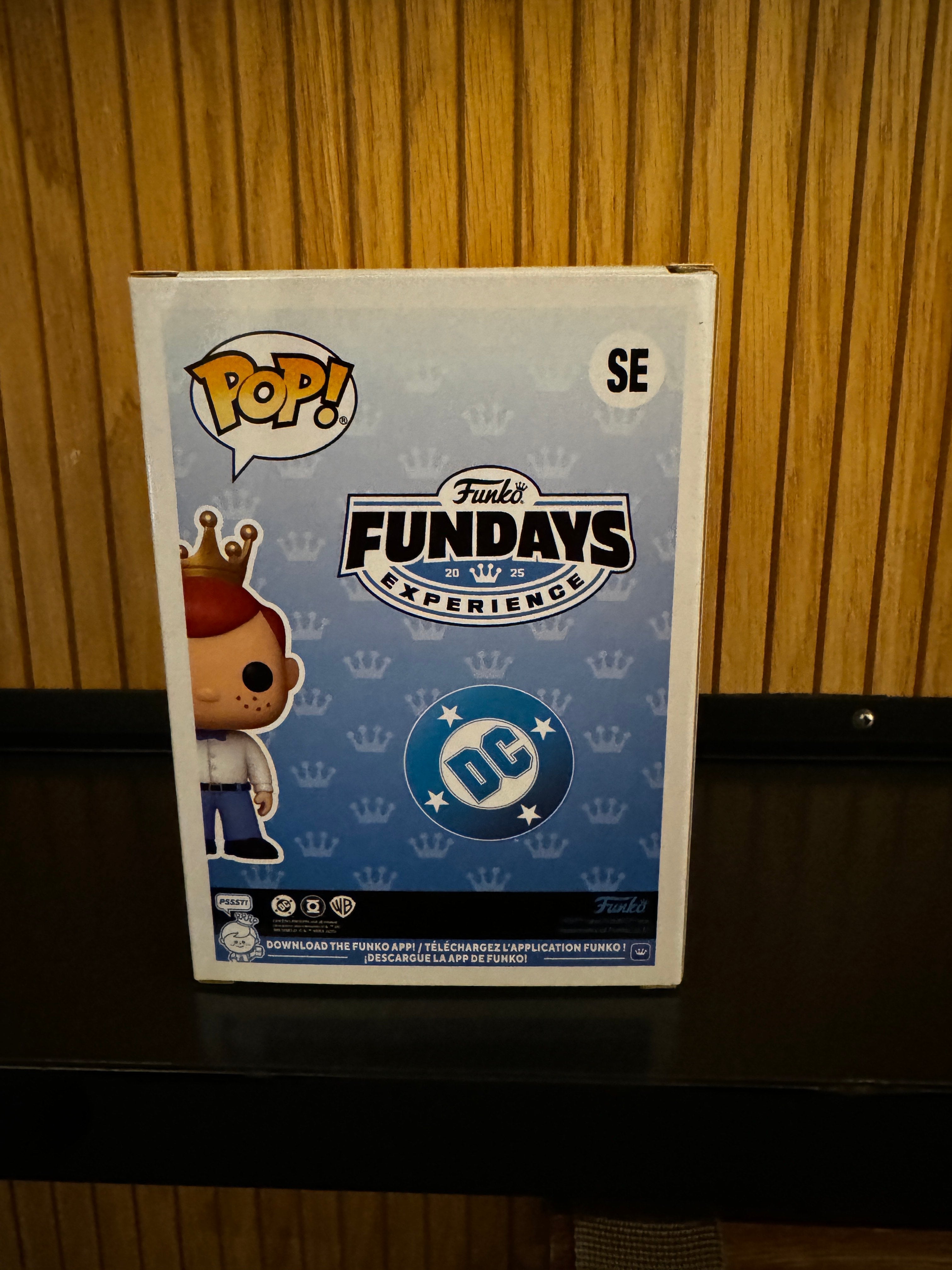 Funko Fundays Experience 2025: Pop! Originals DC Freddy Funko as Red Lantern () LE1000