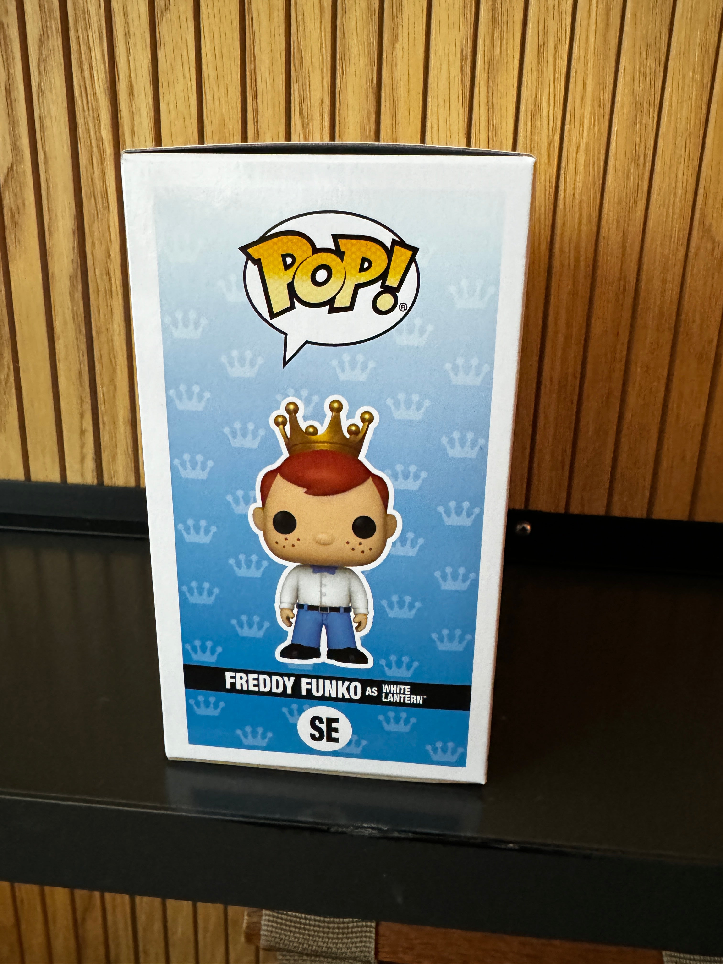 Funko Fundays Experience 2025: Pop! Originals DC Freddy Funko as White Lantern () LE550