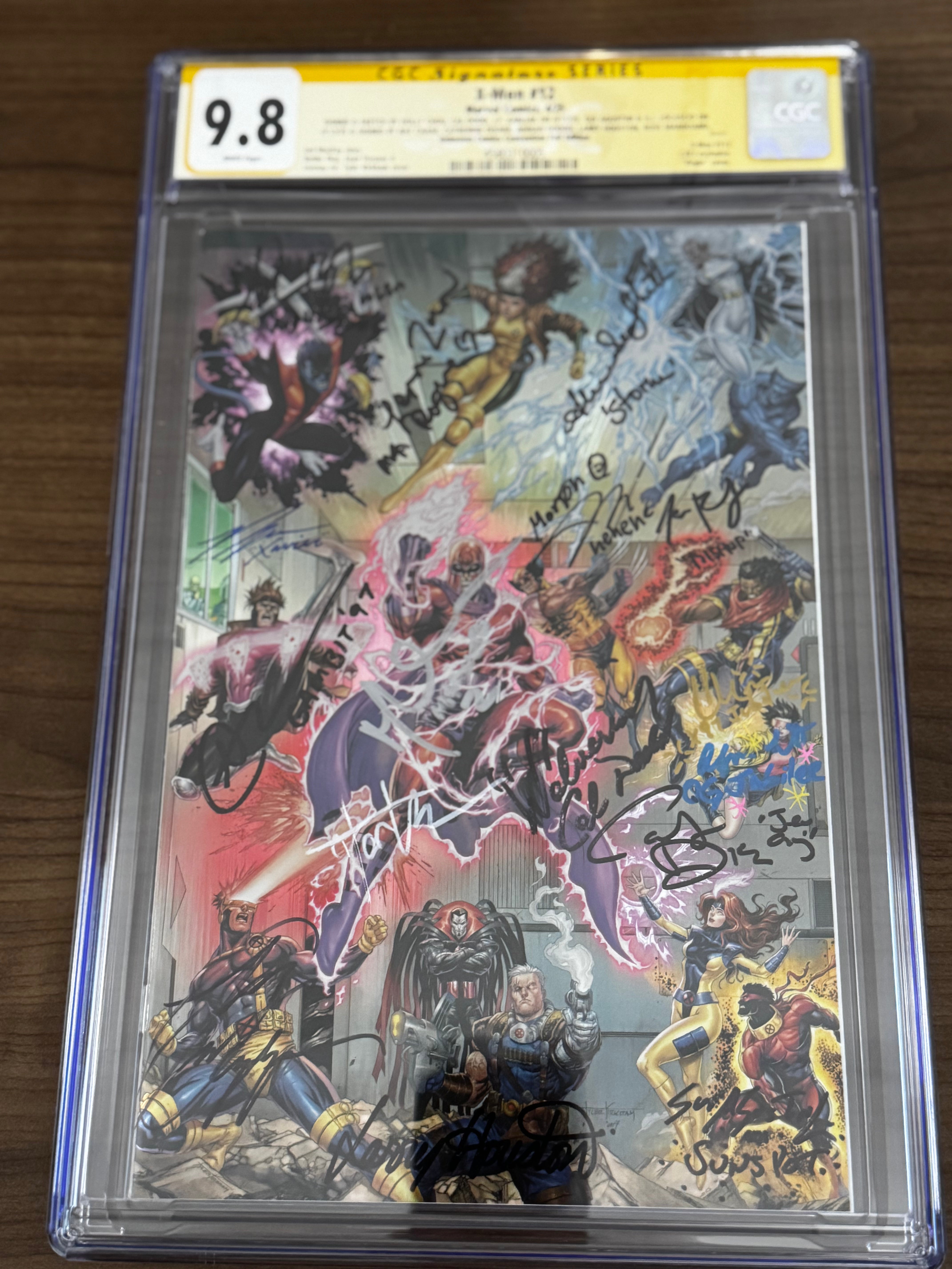 SIGNED CGC 9.8 YELLOW LABLE] [16 TIMES SIGNED] X-Men #12 Unknown Comi