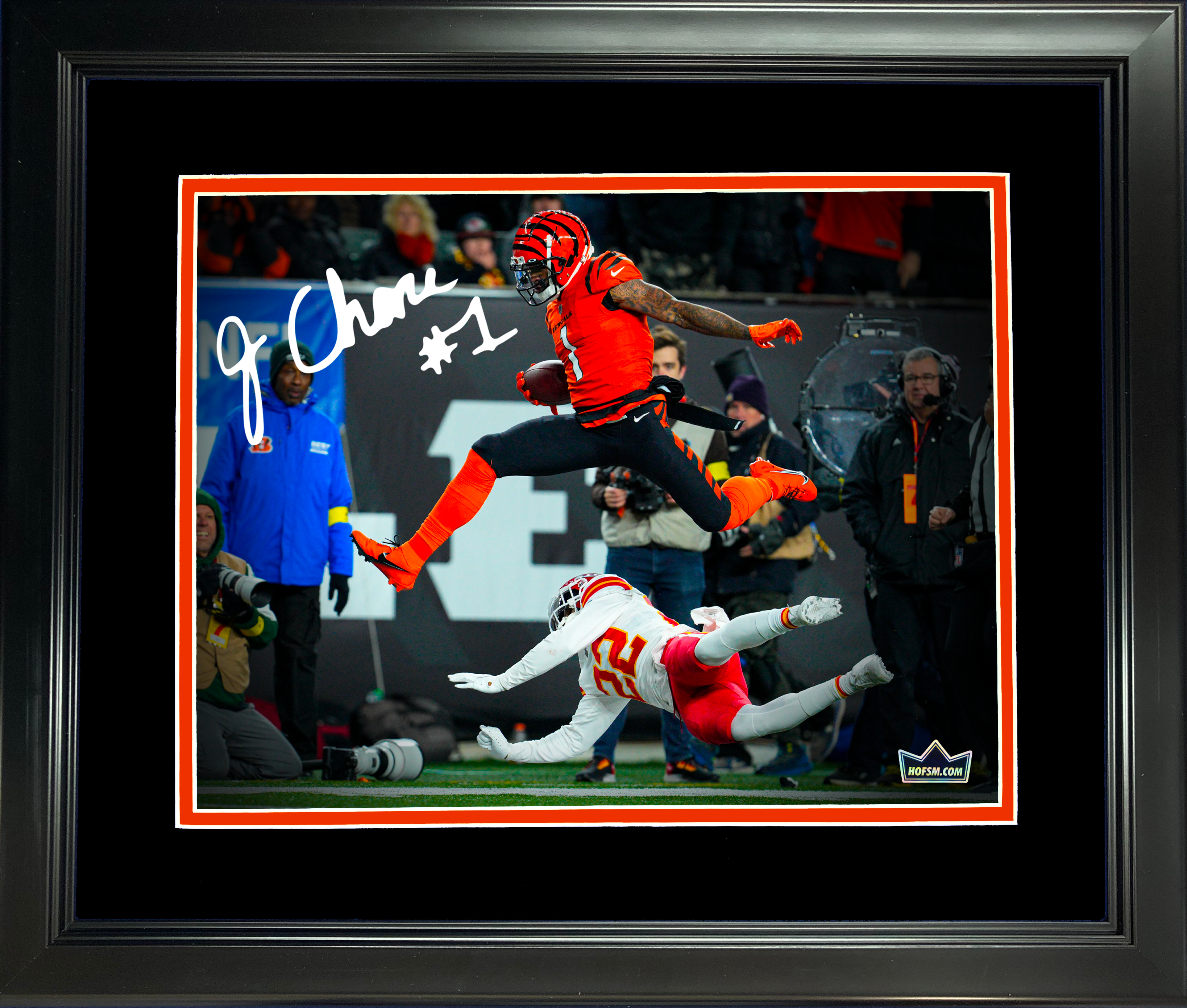 Framed Ja'Marr Chase Cincinnati Bengals Facsimile Laser Engraved Signature Auto 11"x14" Football Photo HOFSM Holo
