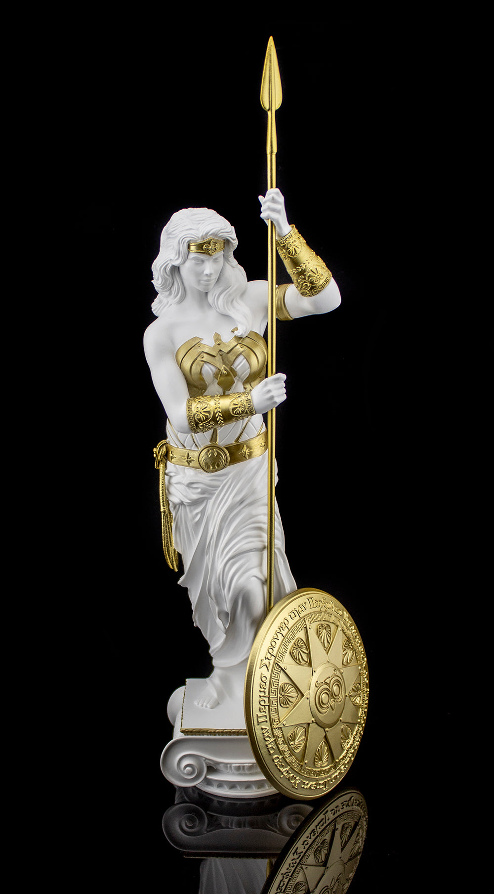 Wonder Woman: Princess of Themyscira Statue