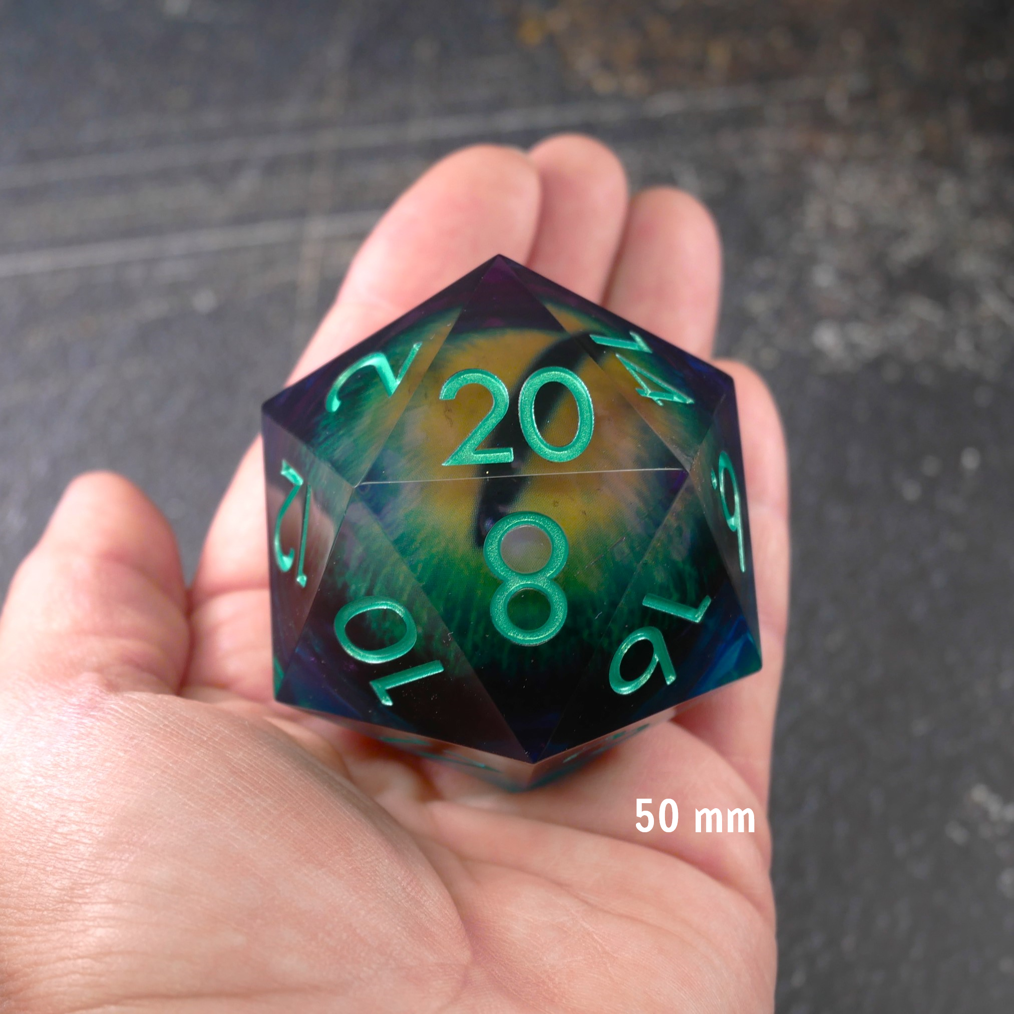 Remorhaz's Eye | Giant D20 Moving Eye DnD Dice | Acrylic RPG Gaming Dice