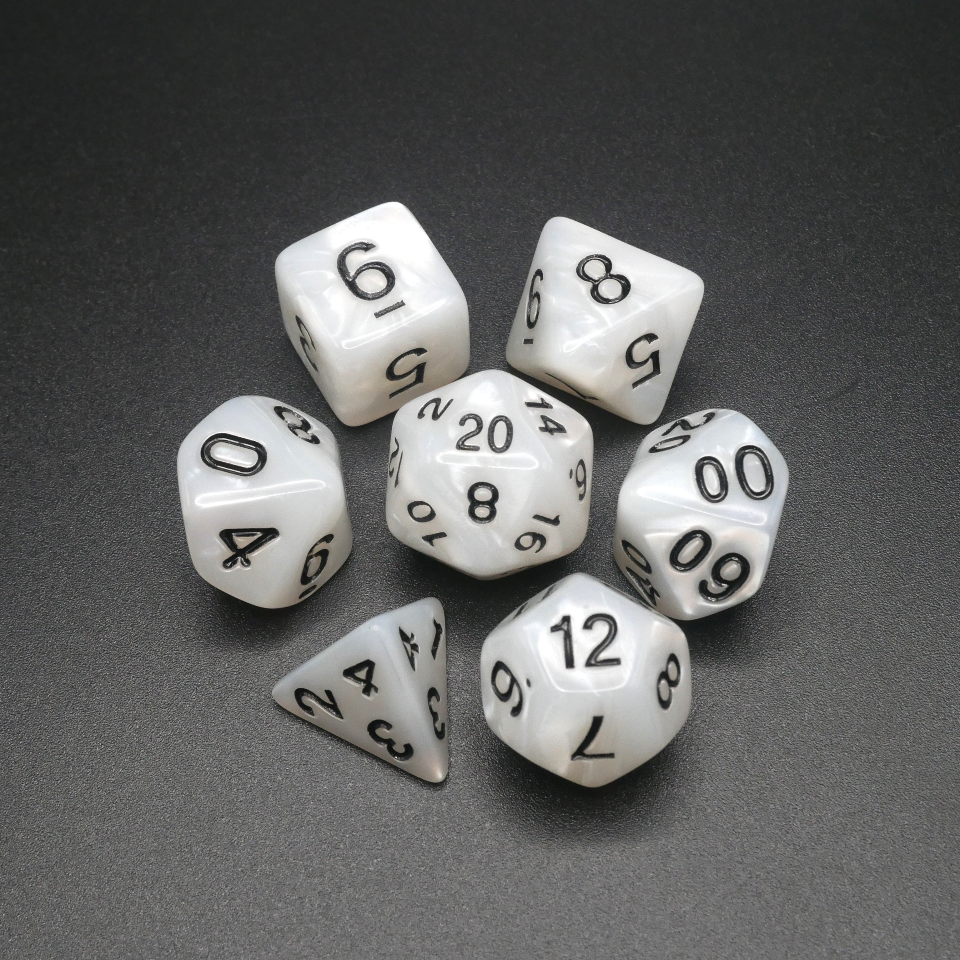 Snowy Owl - 7 Piece DnD Dice Set | Acrylic RPG Gaming Dice