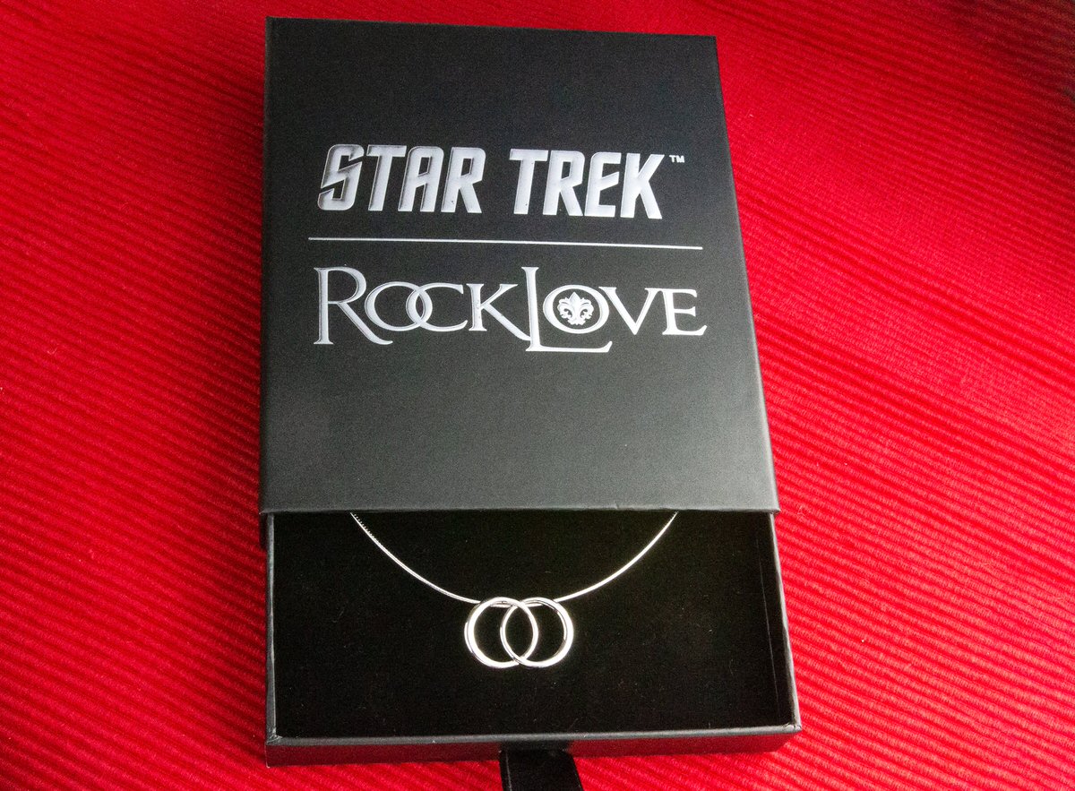 Star Trek X RockLove PICARD Dahj & Soji Omega Necklace