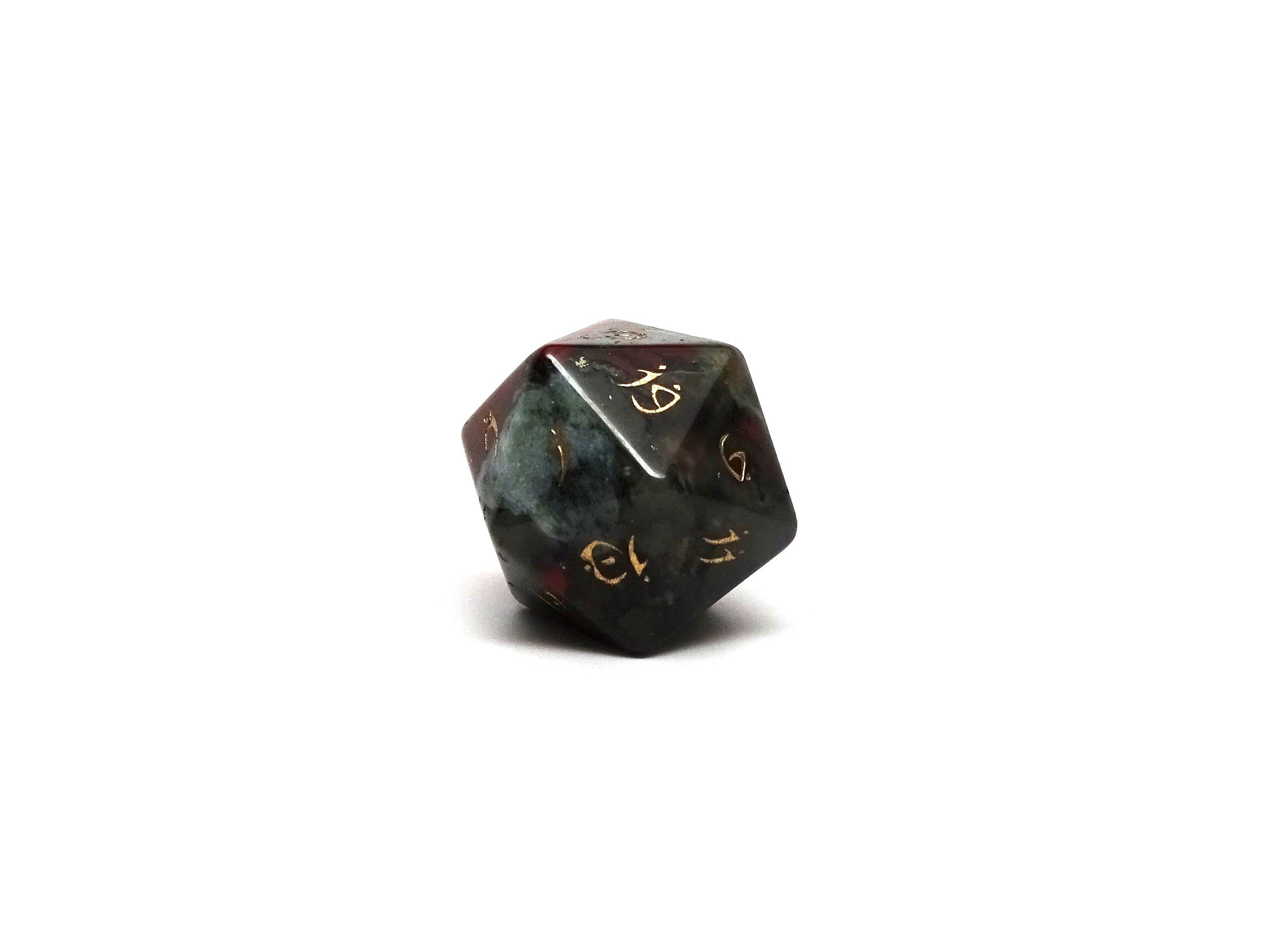 African Bloodstone D20 Dice - Elvenkind Font