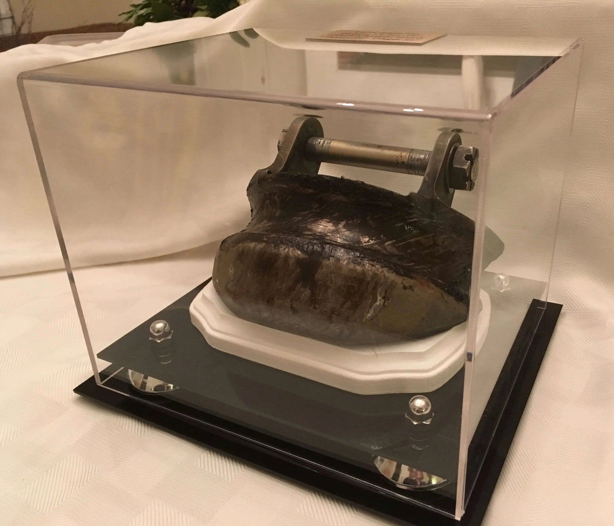 Acrylic Baseball Cap Display Case - Clear (A006/V21)
