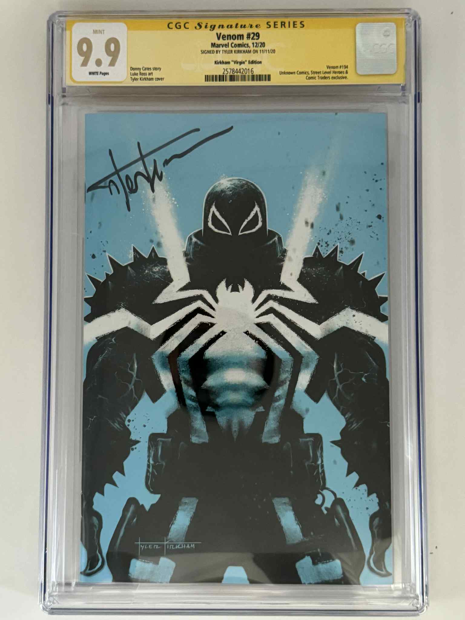 Signed by Tyler Kirkham] Venom #29 CGC 9.9 Yellow Label Tyler Kirkham