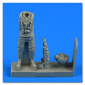 Aerobonus 320127 1/32 Modern Russian Air Force Fighter Pilot