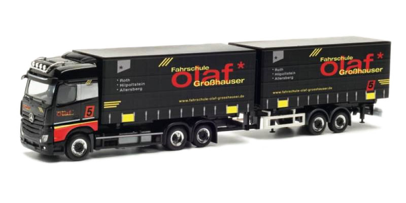 Herpa 312240 1/87 Scale Olaf - Mercedes-Benz Actros Combi Truck