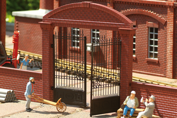 PIKO 62289 G Scale Factory Gate Kit