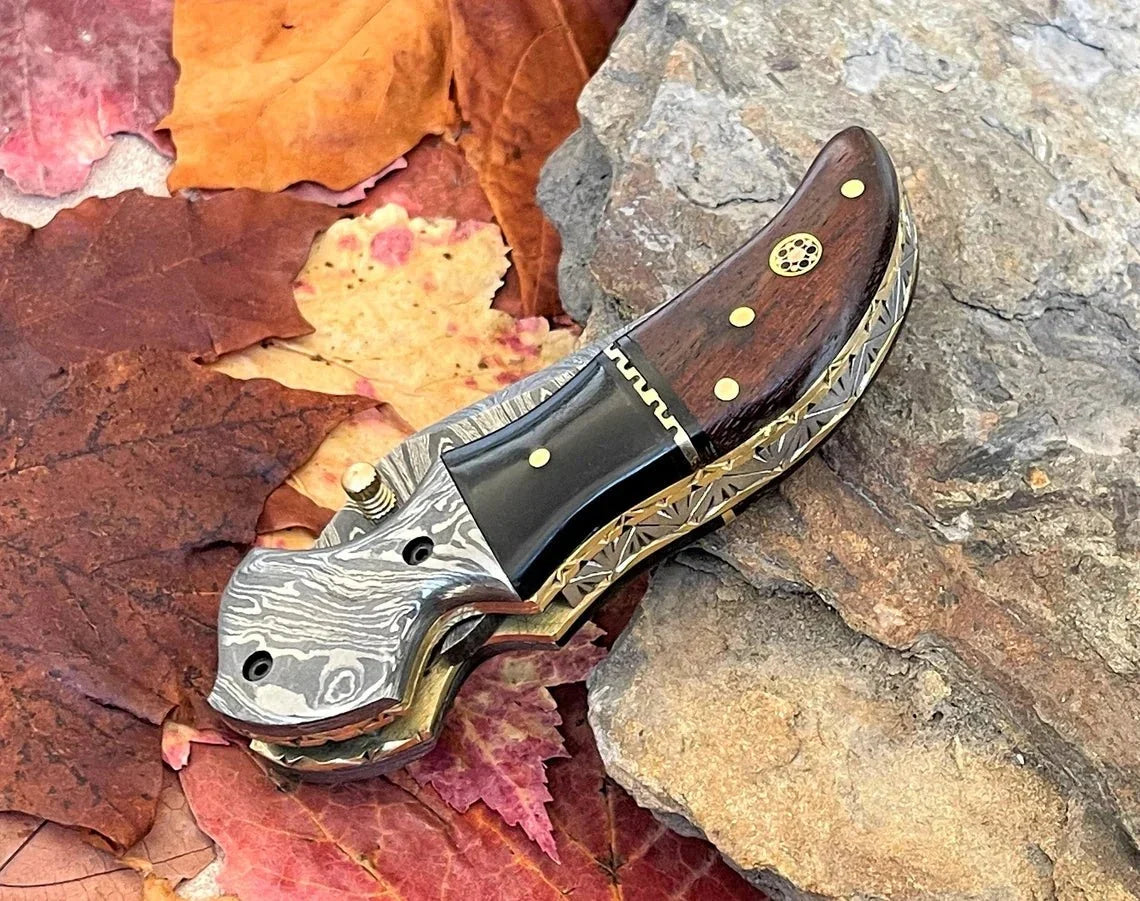 Damascus Steel Pocket Knife Buffalo Horn and Rose Handle