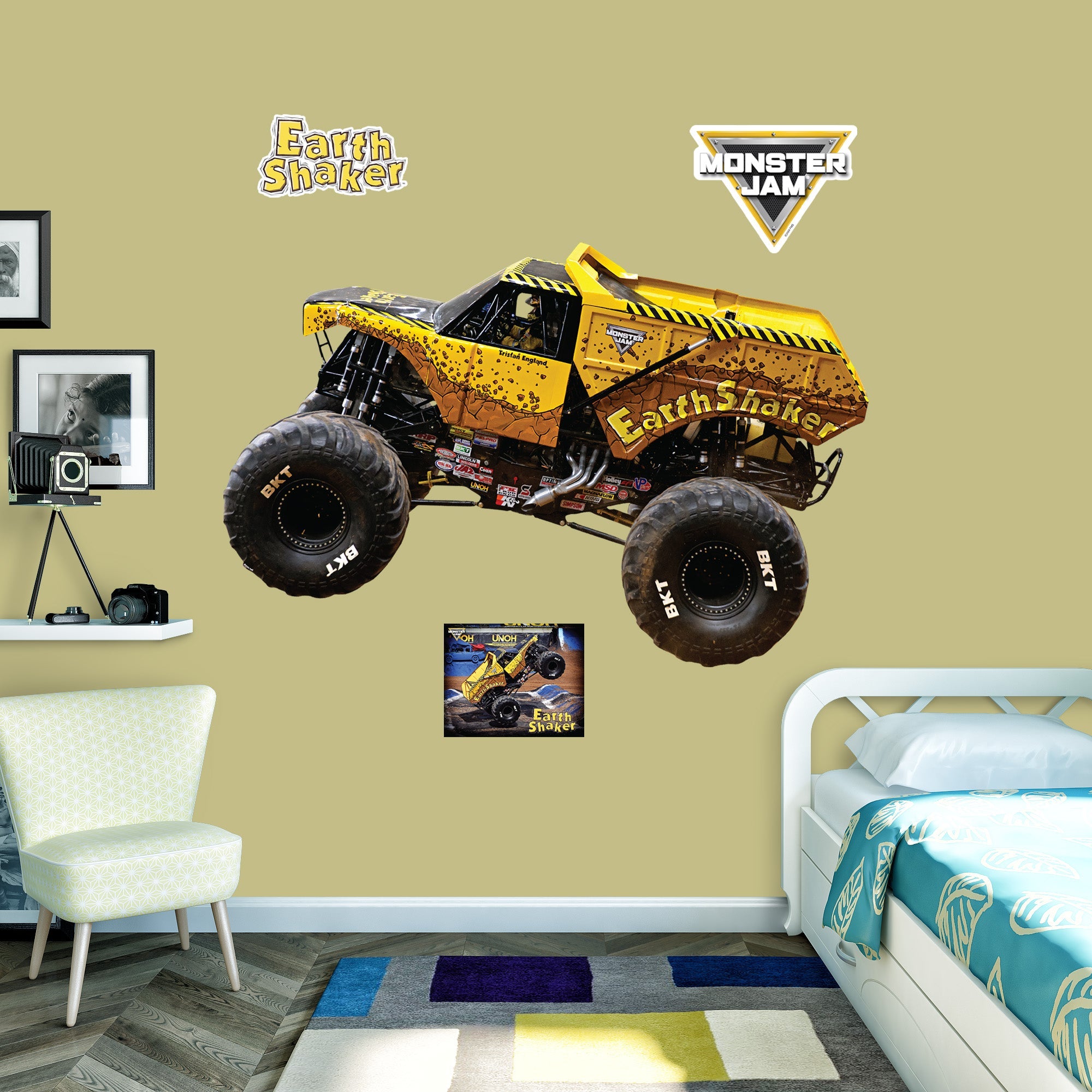 EarthShaker - Monster Jam - RealBig Collection - Official Monster Jam - Reusable Vinyl Wall Decals