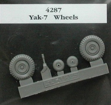 Aires 4287 1/48 Yak7 Wheels & Paint Masks