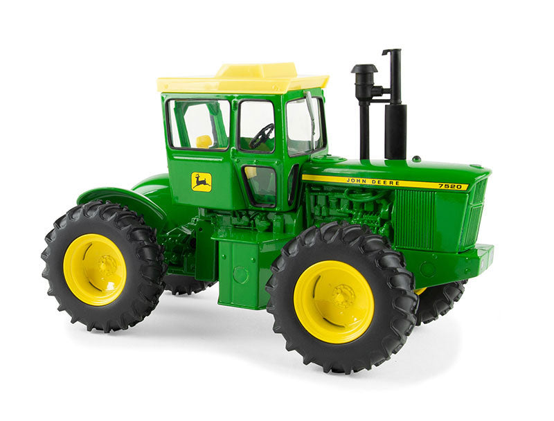 Ertl 45866 1/32 Scale John Deere 7520 4Wd Tractor