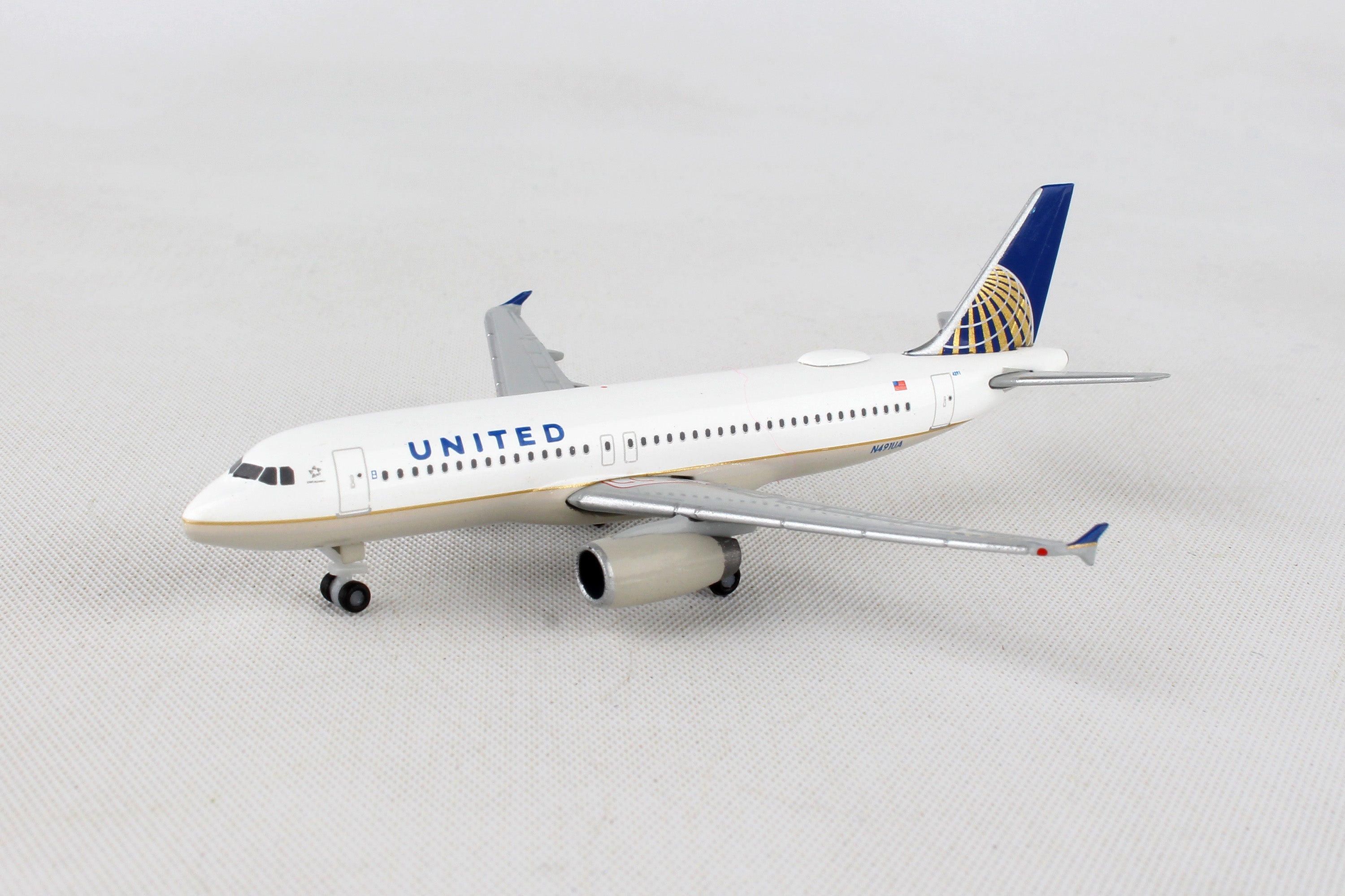 Herpa Wings HE531252 United A320 1/500