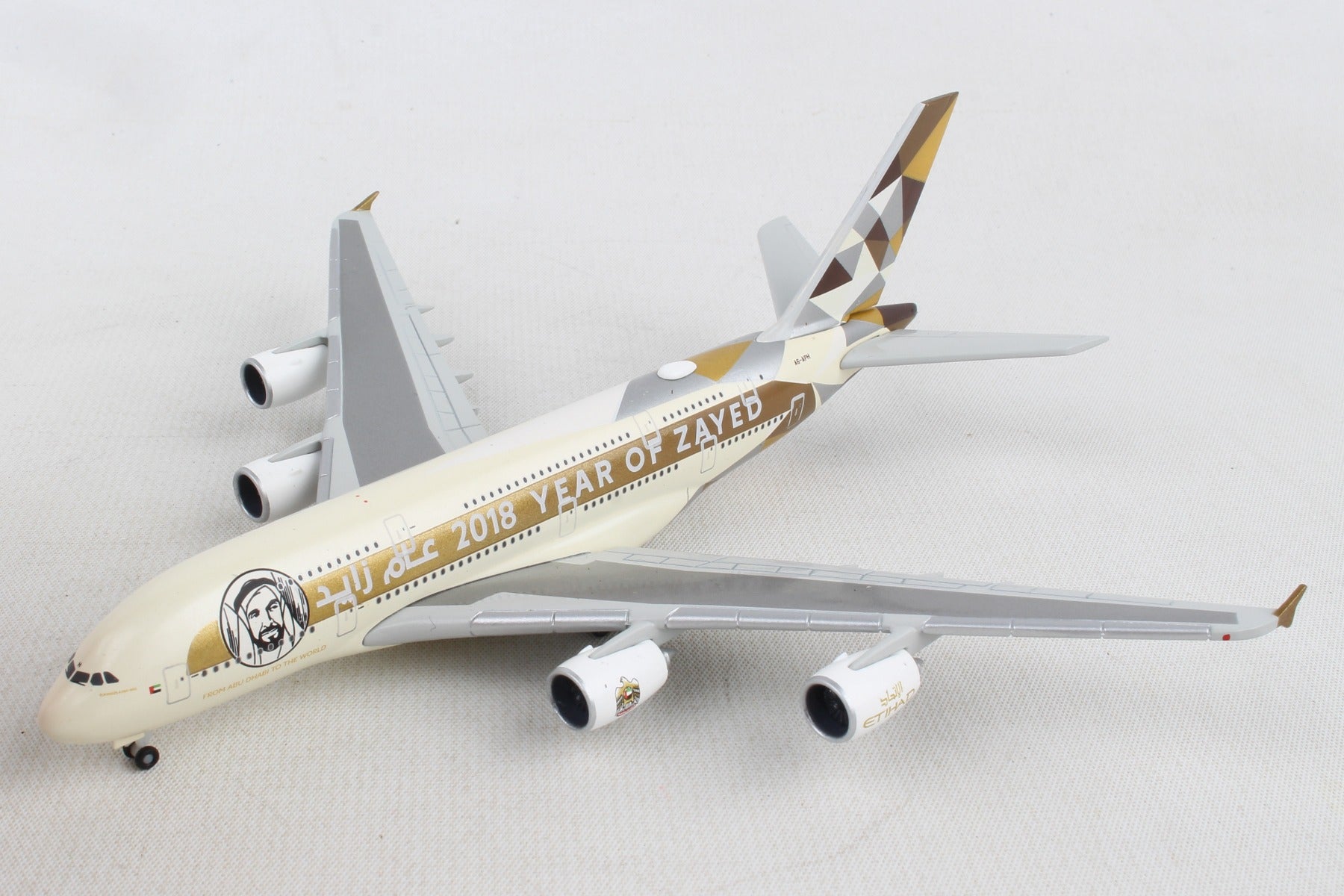 Herpa Wings HE531948 Etihad A380 1/500 Year Of Zayed