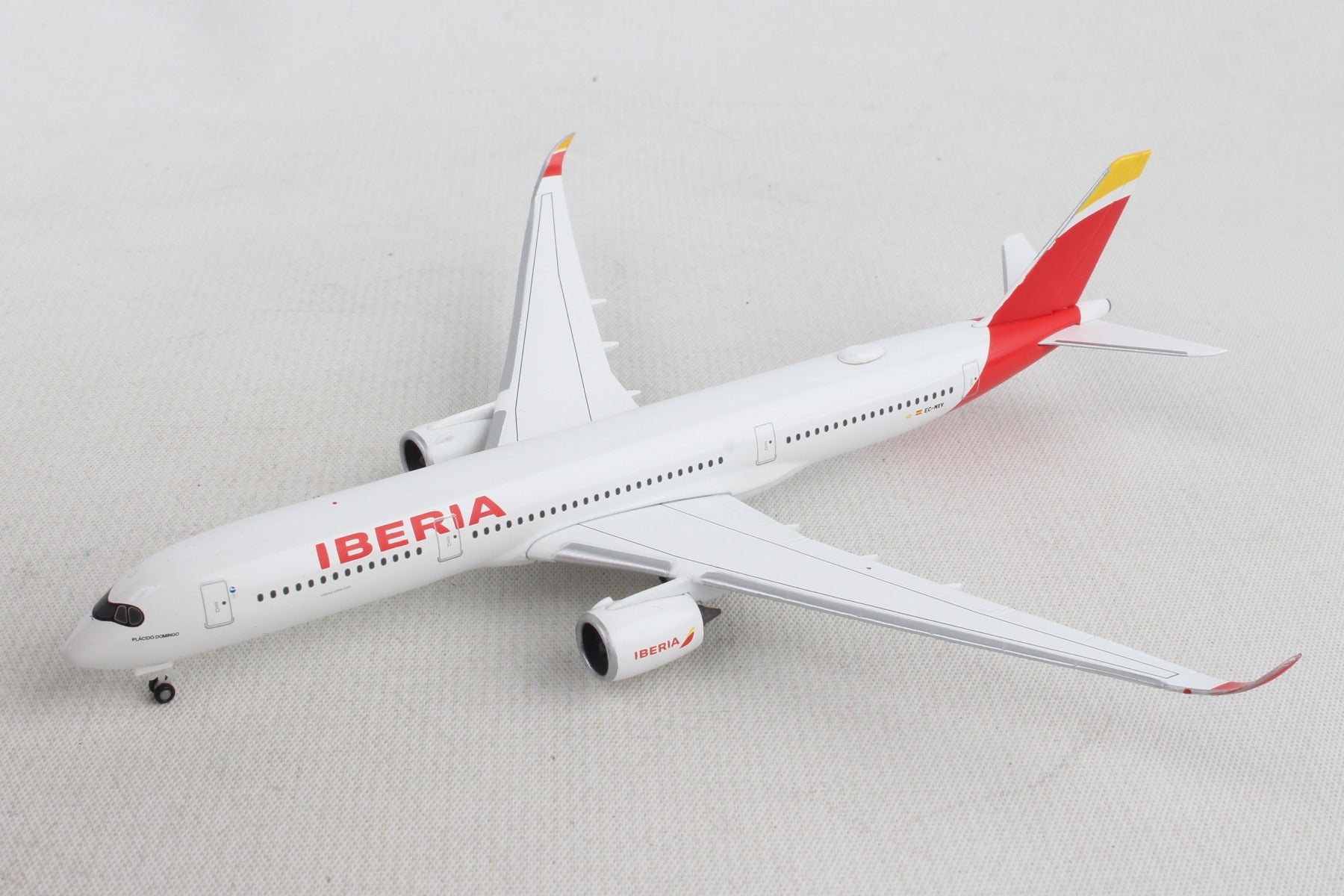 Herpa Wings HE532617 Iberia A350-900 1/500