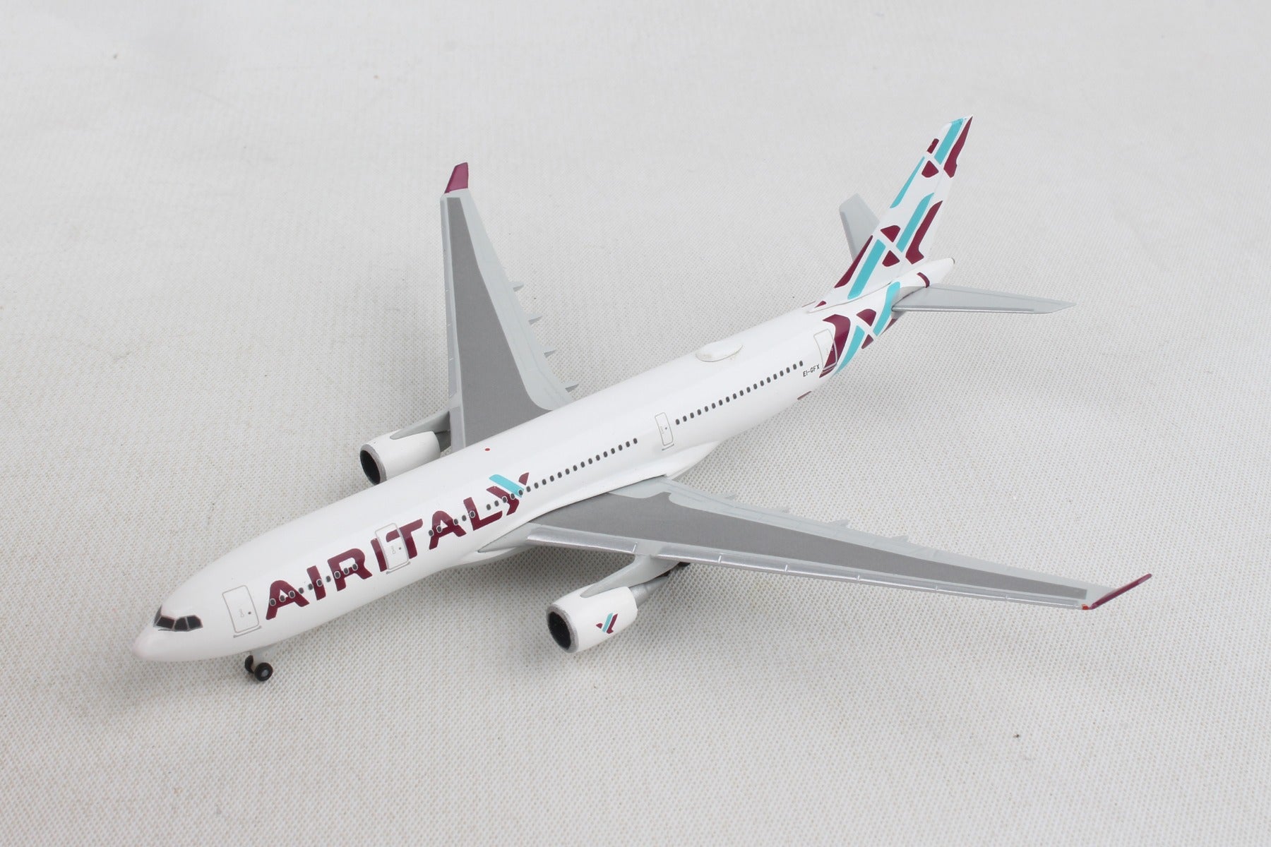 Herpa Wings HE532624 Air Italy A330-200 1/500