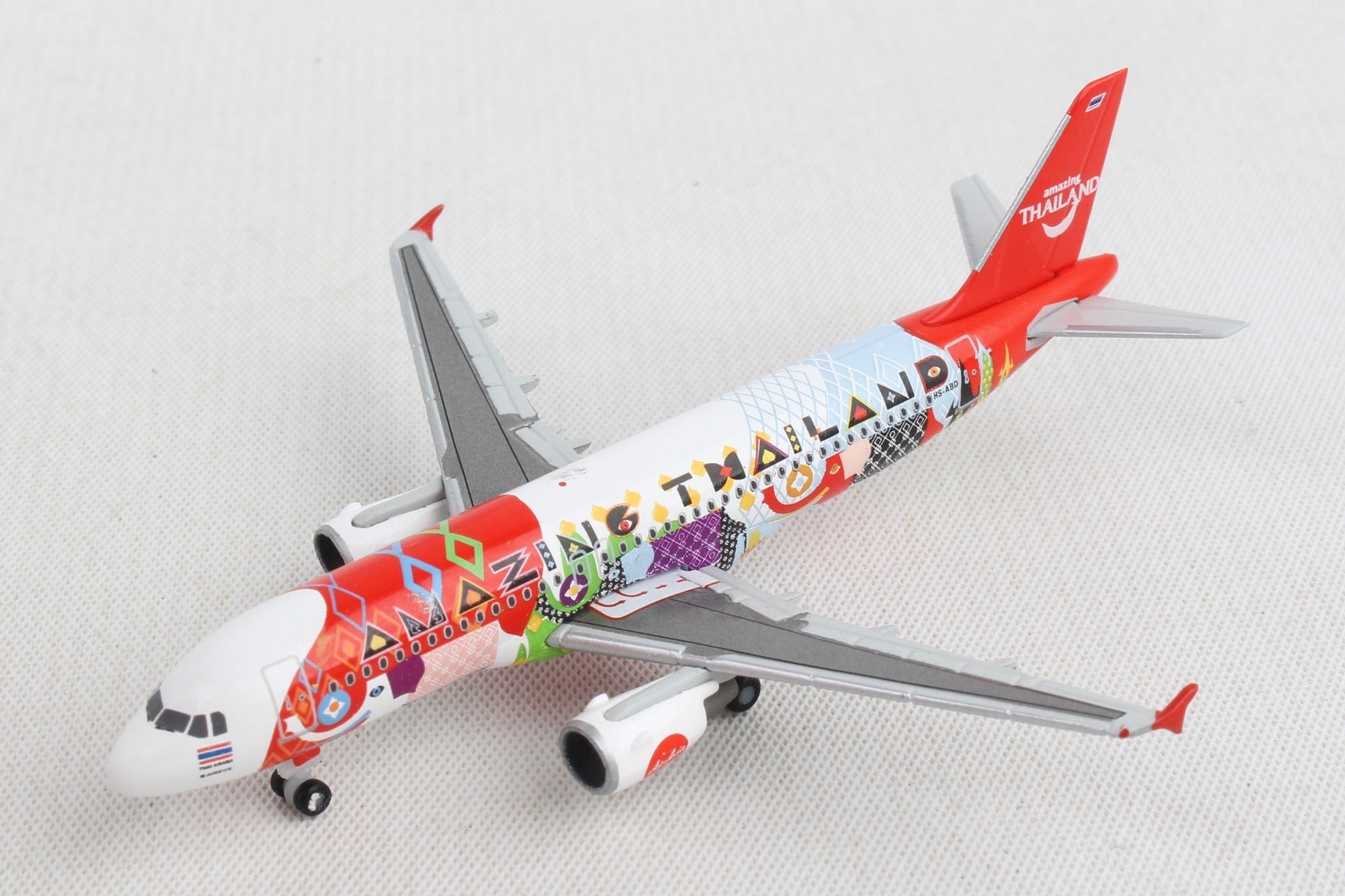 Herpa Wings HE532686 Thai Air Asia A320 1/500 Amazing Thailand