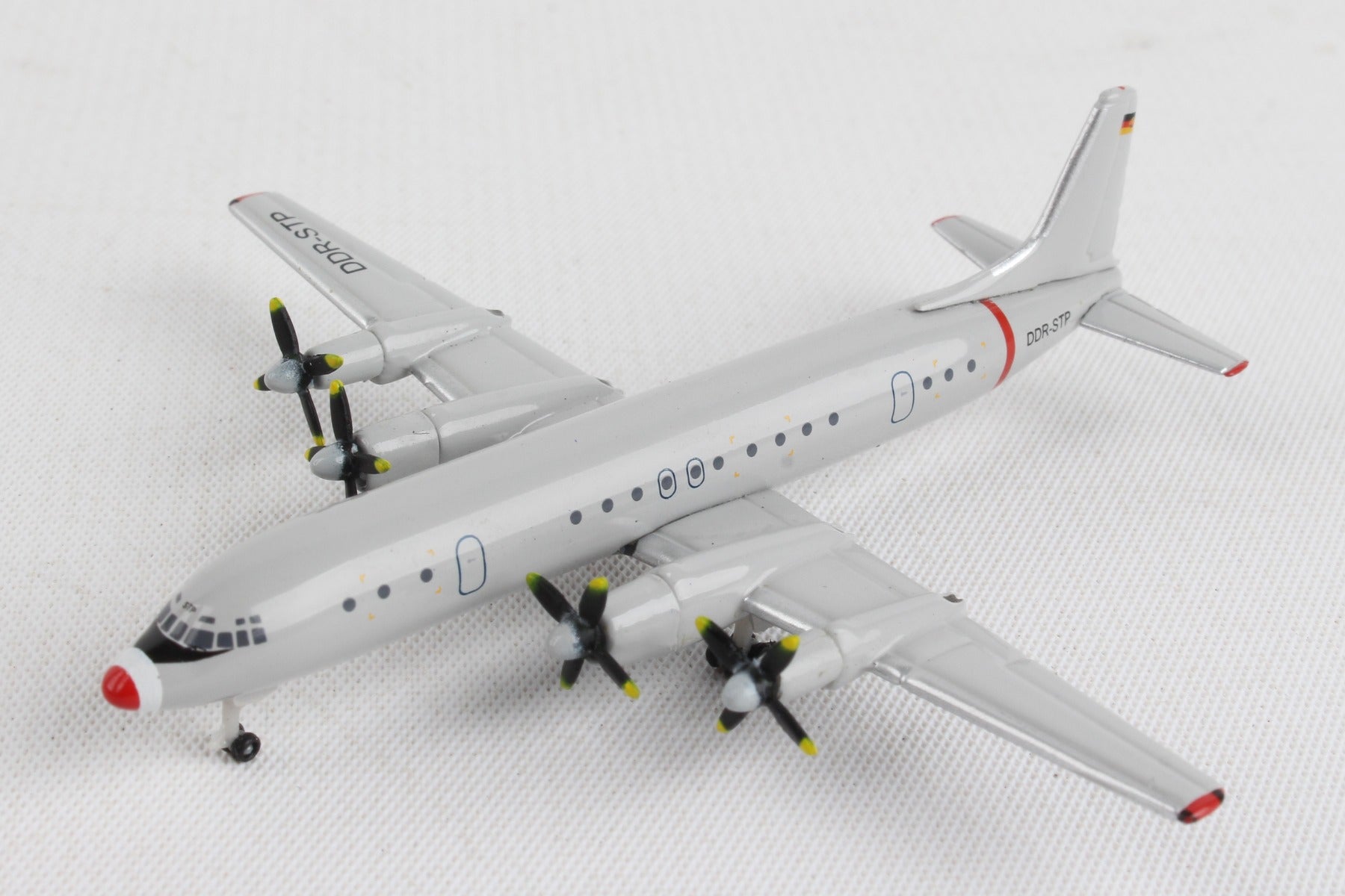 Herpa Wings HE533331 Interflug Il18 1/500 Tp Flugsicherung Graue Maus