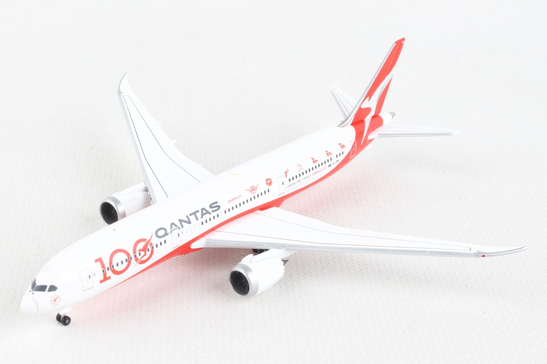 Herpa Wings HE534079 Qantas 787-9 1/500 100 Years