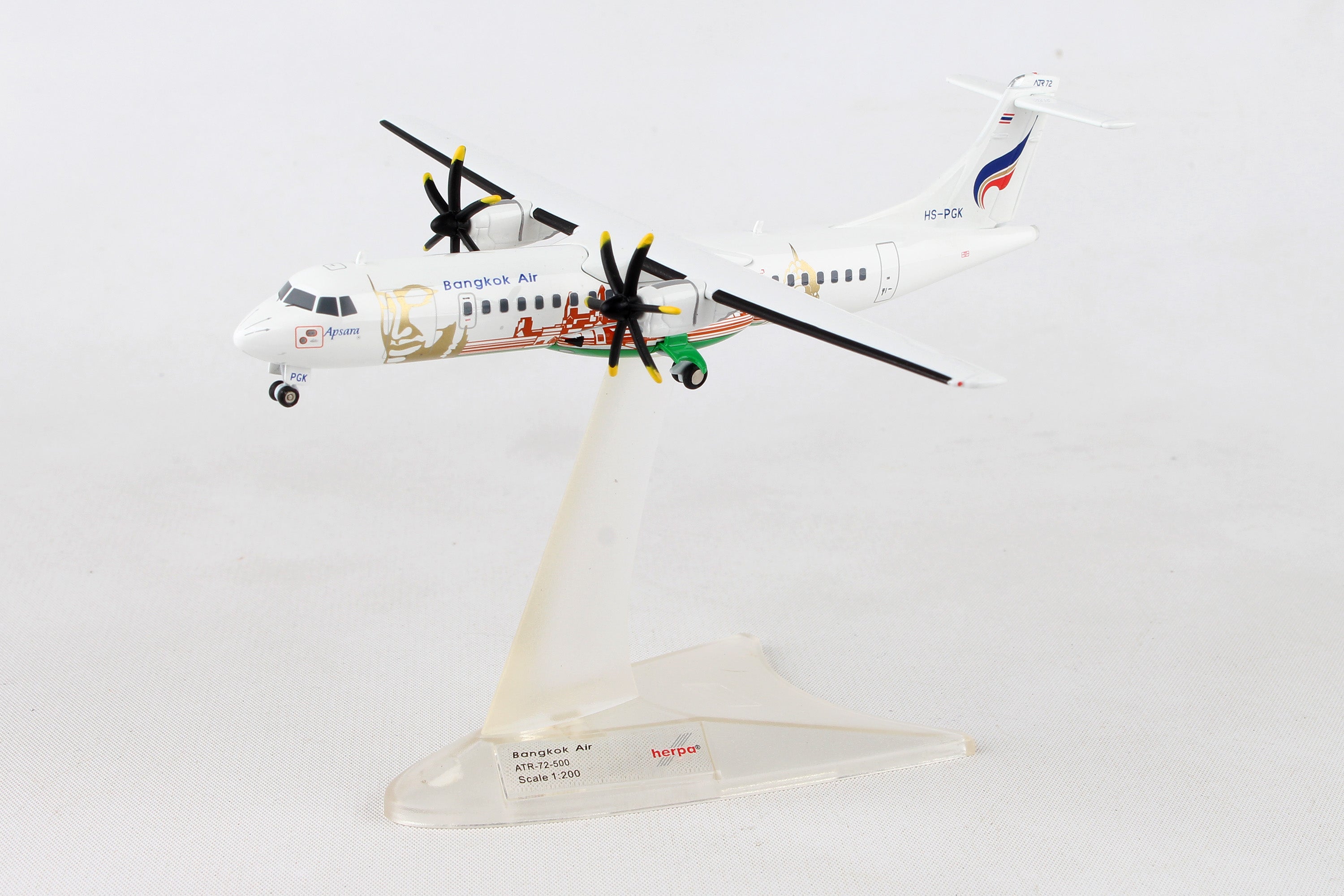 Herpa Wings HE559164 Bangkok Atr72-500 1/200 Angkor Wat