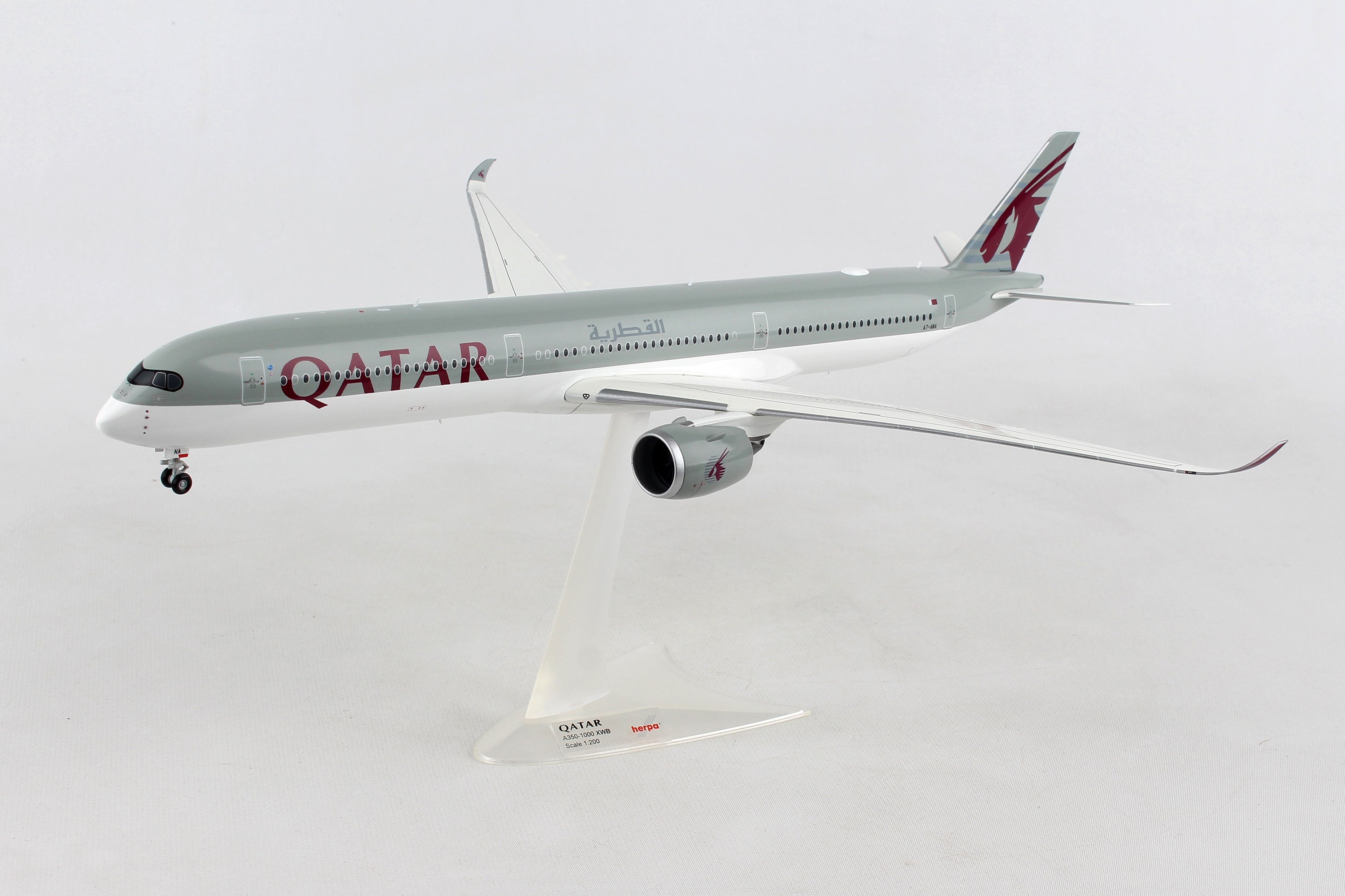 Herpa Wings HE559232 Qatar A350-1000 1/200