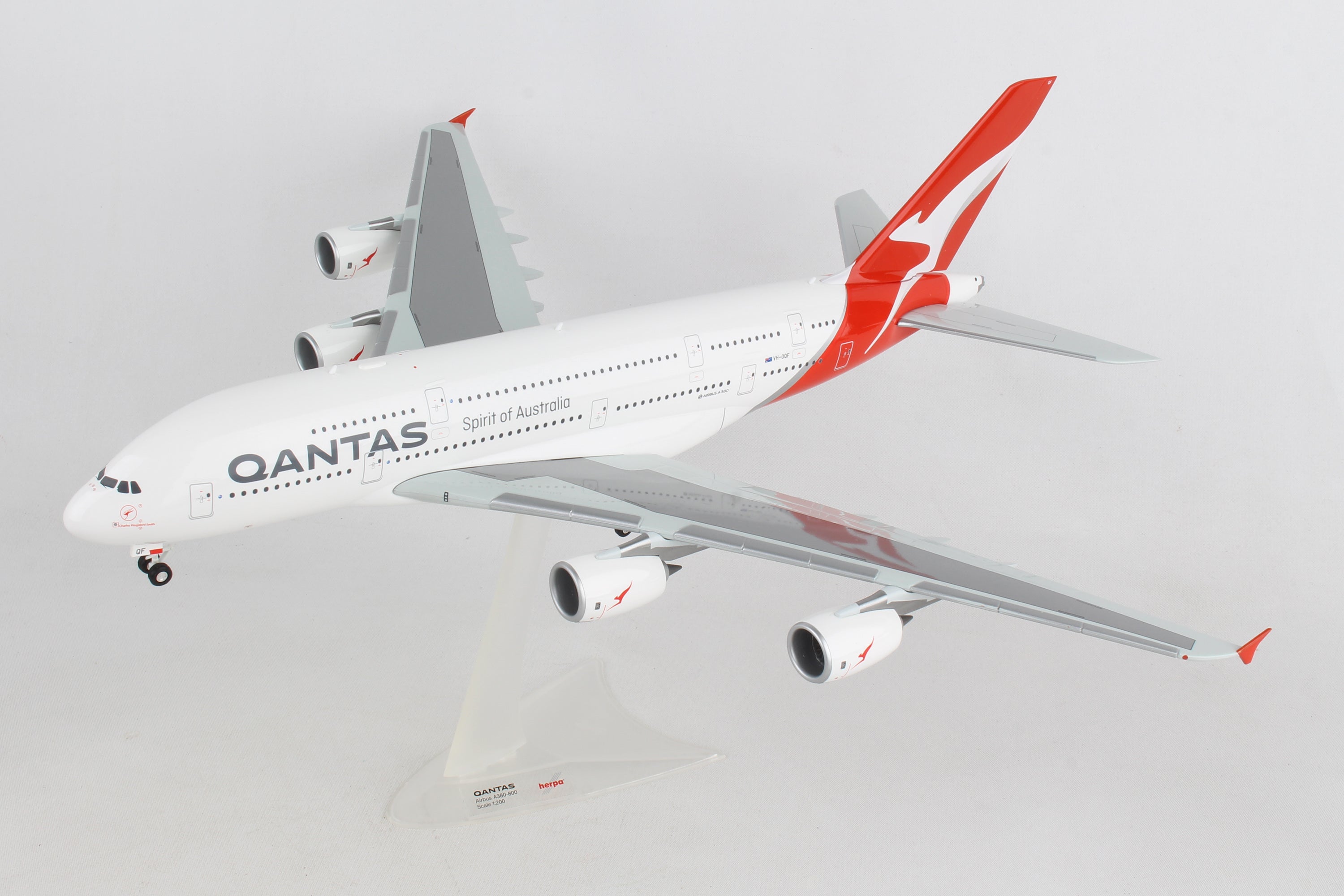 Herpa Wings HE559423 Qantas A380 1/200 New Livery