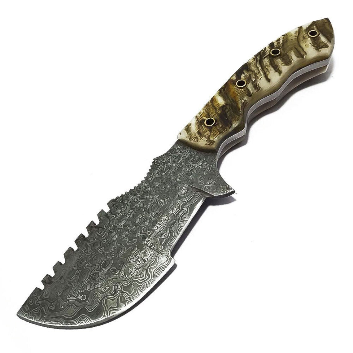 Best Tracker Knife – Handmade Raindrop Damascus with Sheep Horn Handle