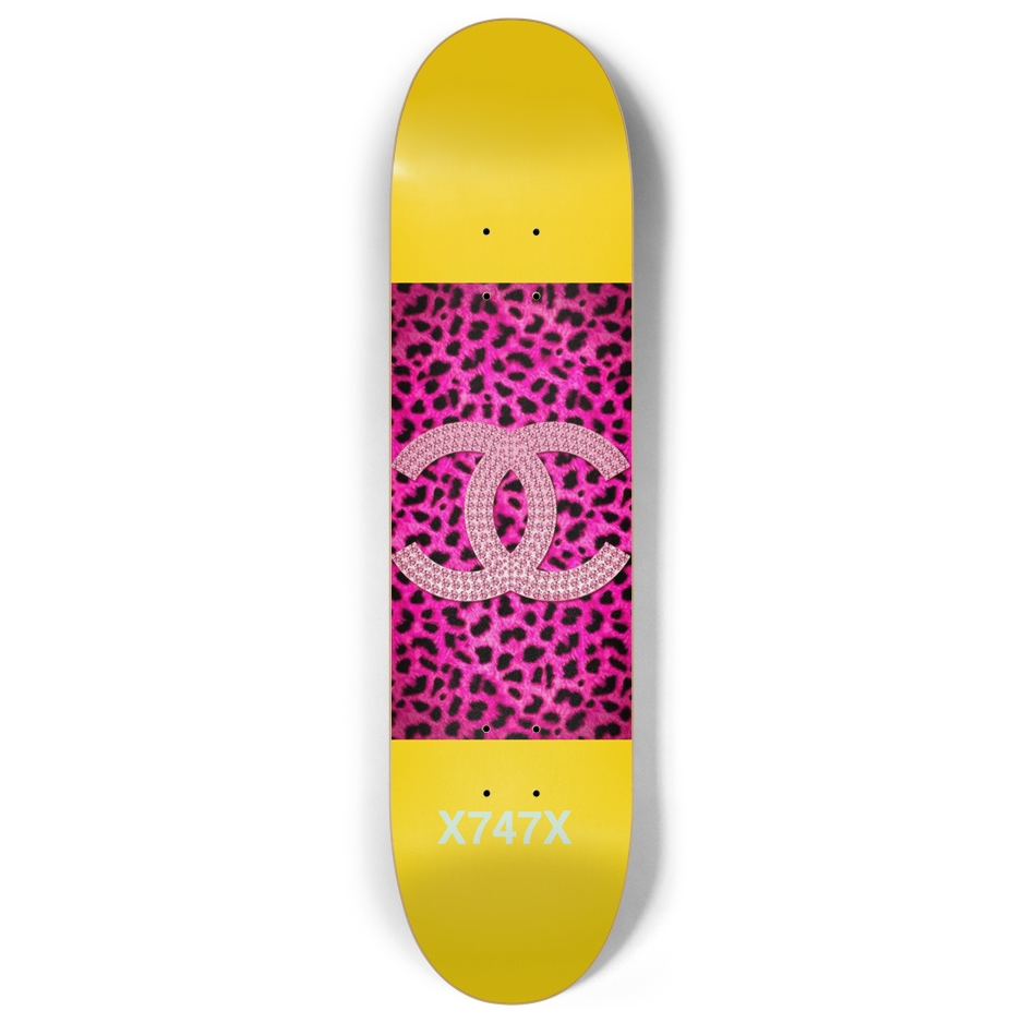 X747X CHANEL LIKE DESIGN (GLOW IN THE DARK)