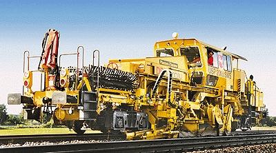 Kibri 16060 HO Scale Maintenance/Work Train Equipment (Nonpowered Plastic Kits) -- Plasser & Theurer USP 2000 SWS Track & Ballast Maintenance Machine