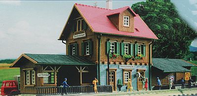 Kibri 37704 N Scale Unterlenningen Station -- 10-5/8 x 3-3/16 x 3-13/16" 27 x 8 x 9.5cm