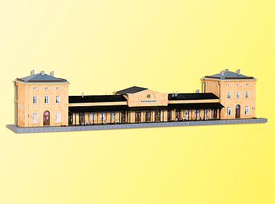 Kibri 37706 N Scale Osterburken Train Station -- 21-11/16 x 4-5/16 x 4-5/16" 55 x 11 x 11cm