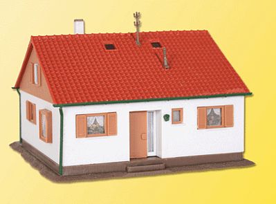 Kibri 38721 HO Scale Untere Aue Single Family House -- 4-3/16 x 3-13/16 x 2-13/16" 10.5 x 9.5 x 7cm