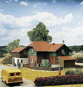Kibri 39320 HO Scale Valley Gatekeeper -- 5-1/8 x 4-11/32 x 3-3/8" 13 x 11 x 8cm; 4-3/4 x 2-3/8 x 2-3/8" 12 x 6 x