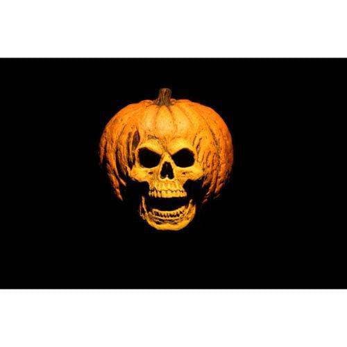 NECA Halloween 2 Dr. Loomis & Laurie Strode 8" Clothed Action Figure 2-Pack