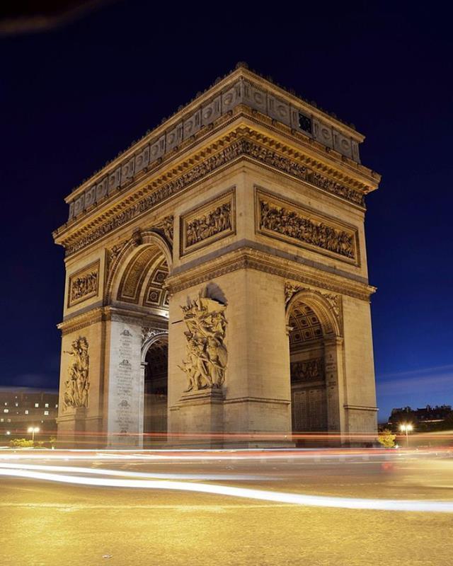 Night View Of Arc De Triomphe