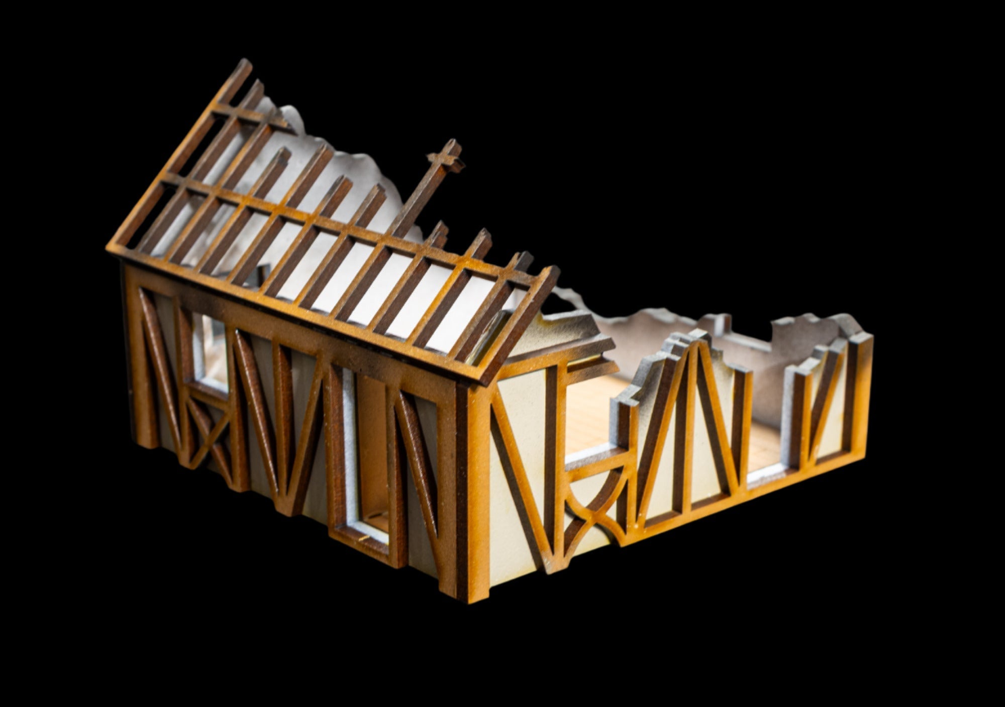 28mm Small Half Timber House - 28MPNT550 (Assembled and Painted)