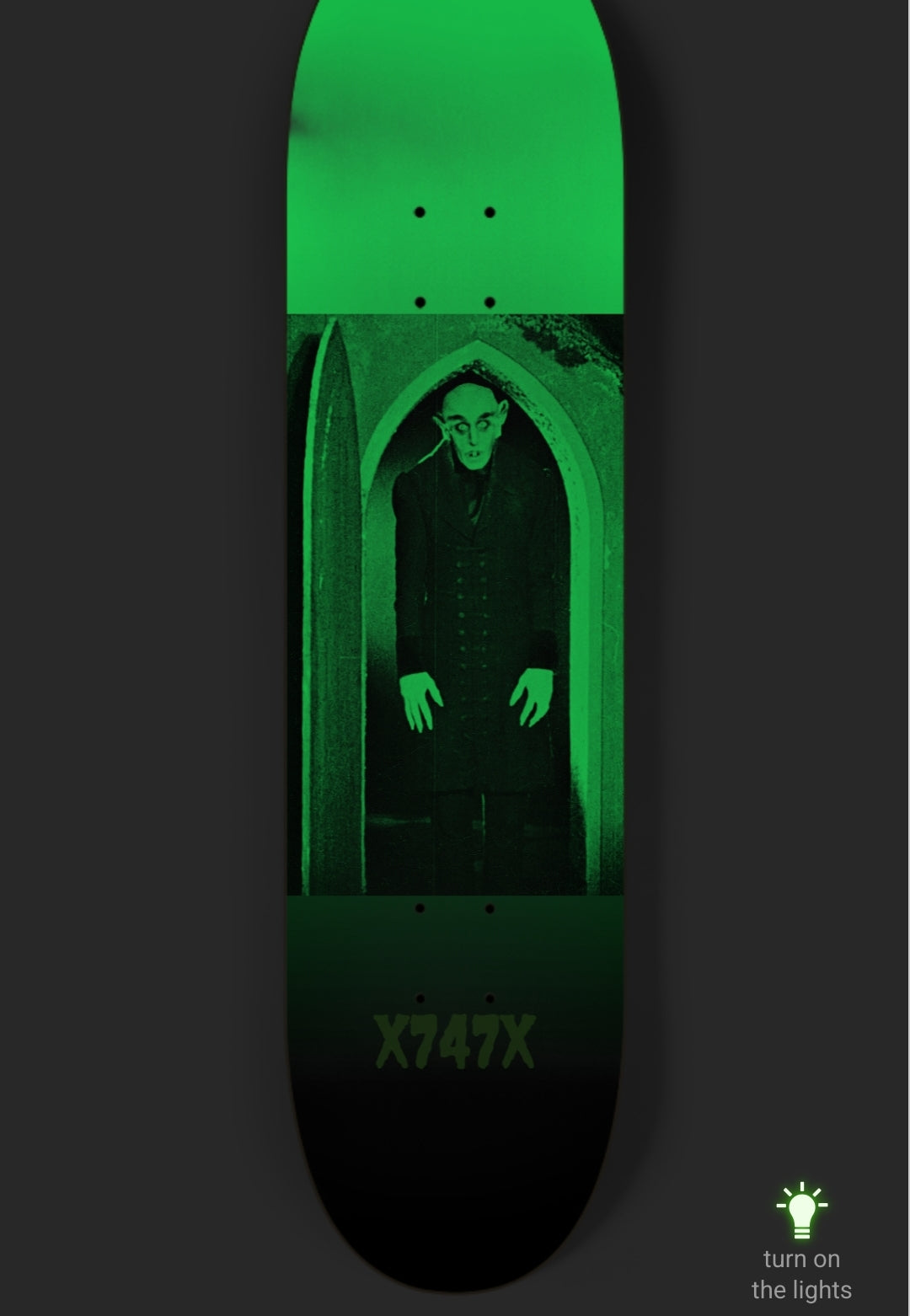 X747X NOSFERATU (GLOW IN THE DARK)