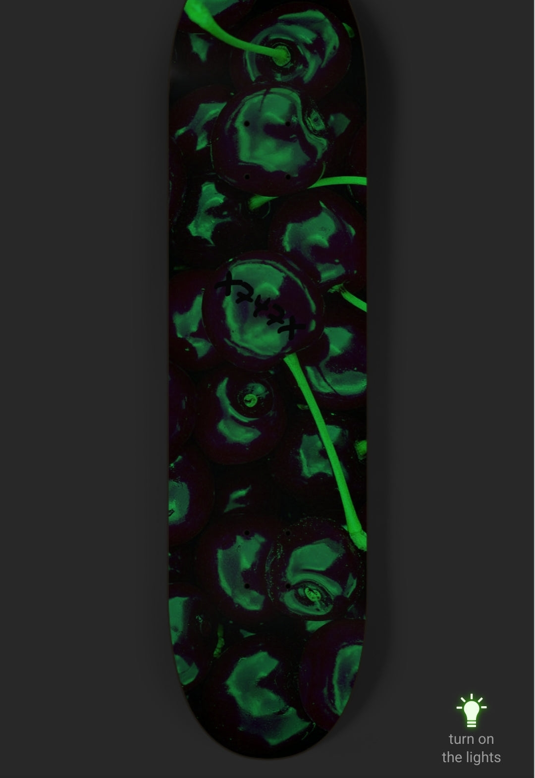 X747X BLACK CHERRY (GLOW IN THE DARK)