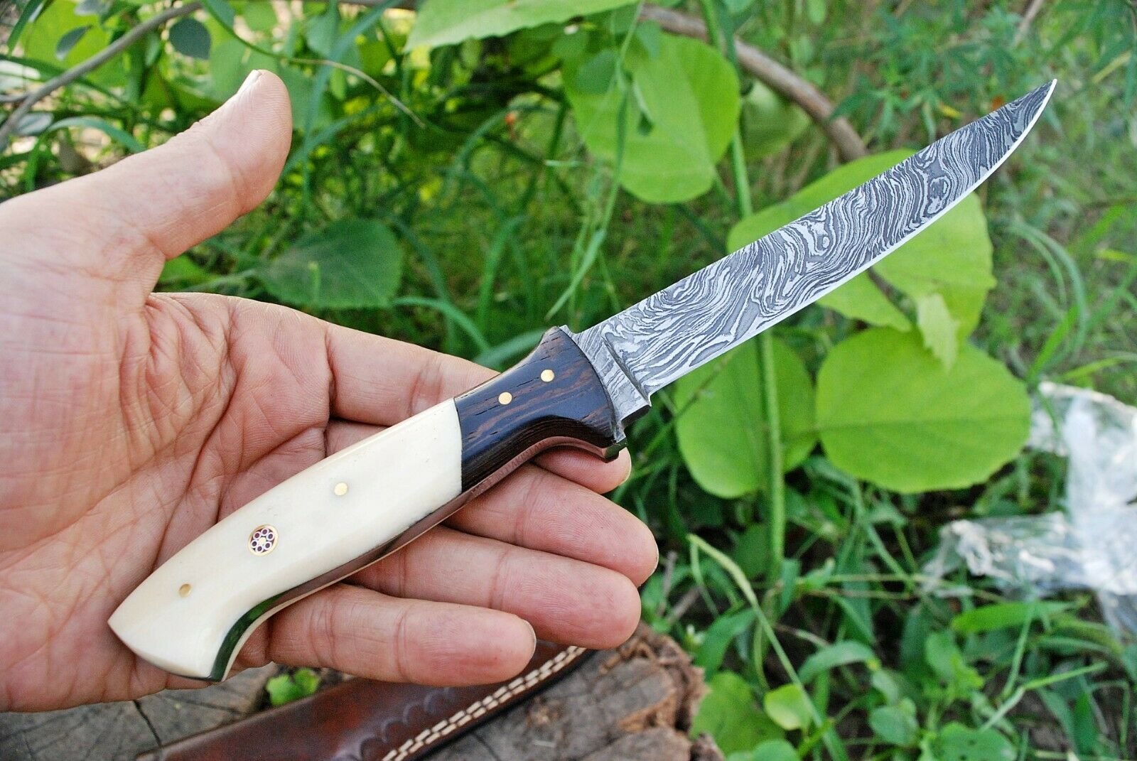 Custom Handmade Damascus Steel Fillet Knife with Wenge Wood and Bone Handle - 11-inch Overall Length"